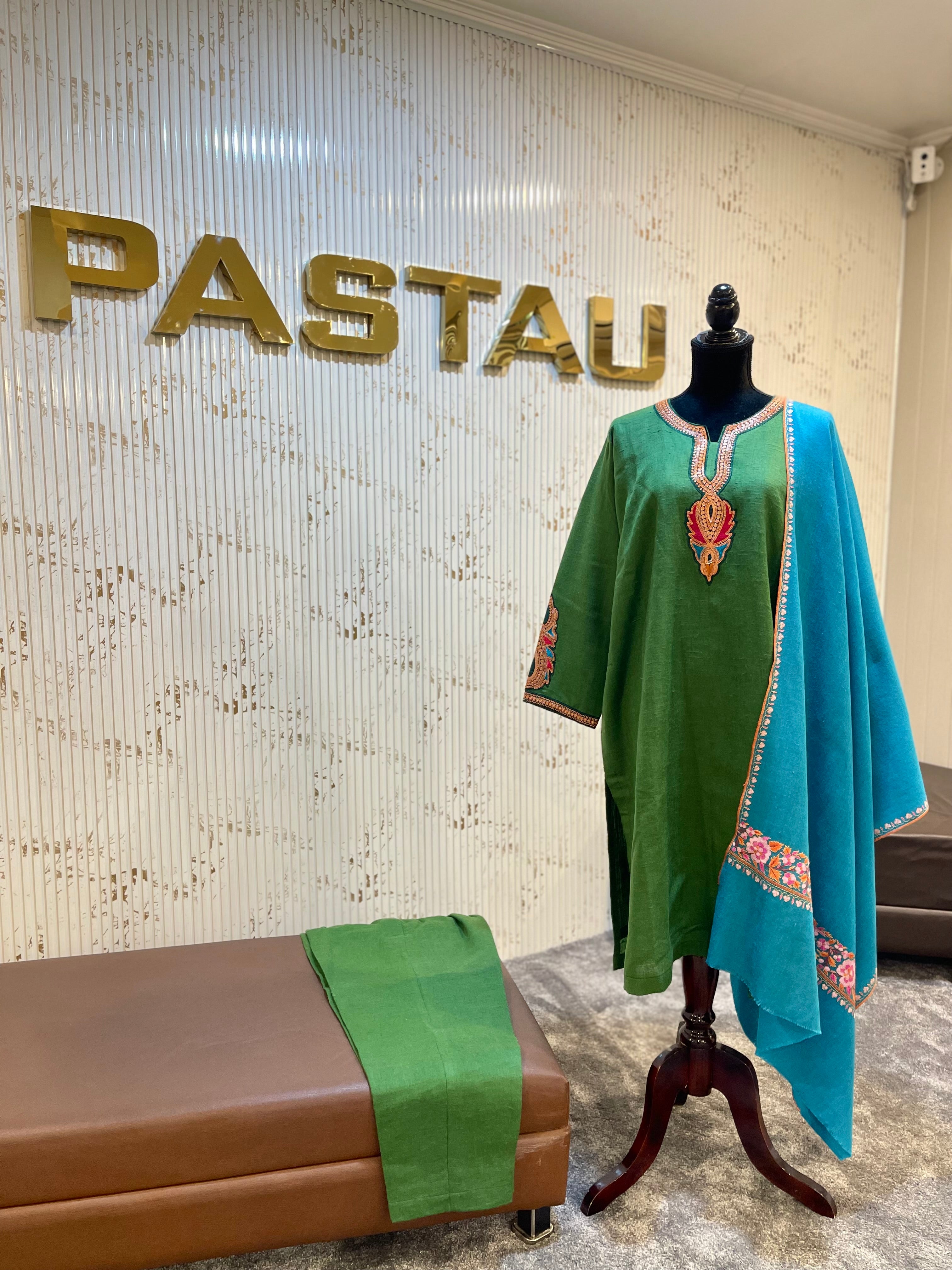 Purepashmina blend 2 pc set