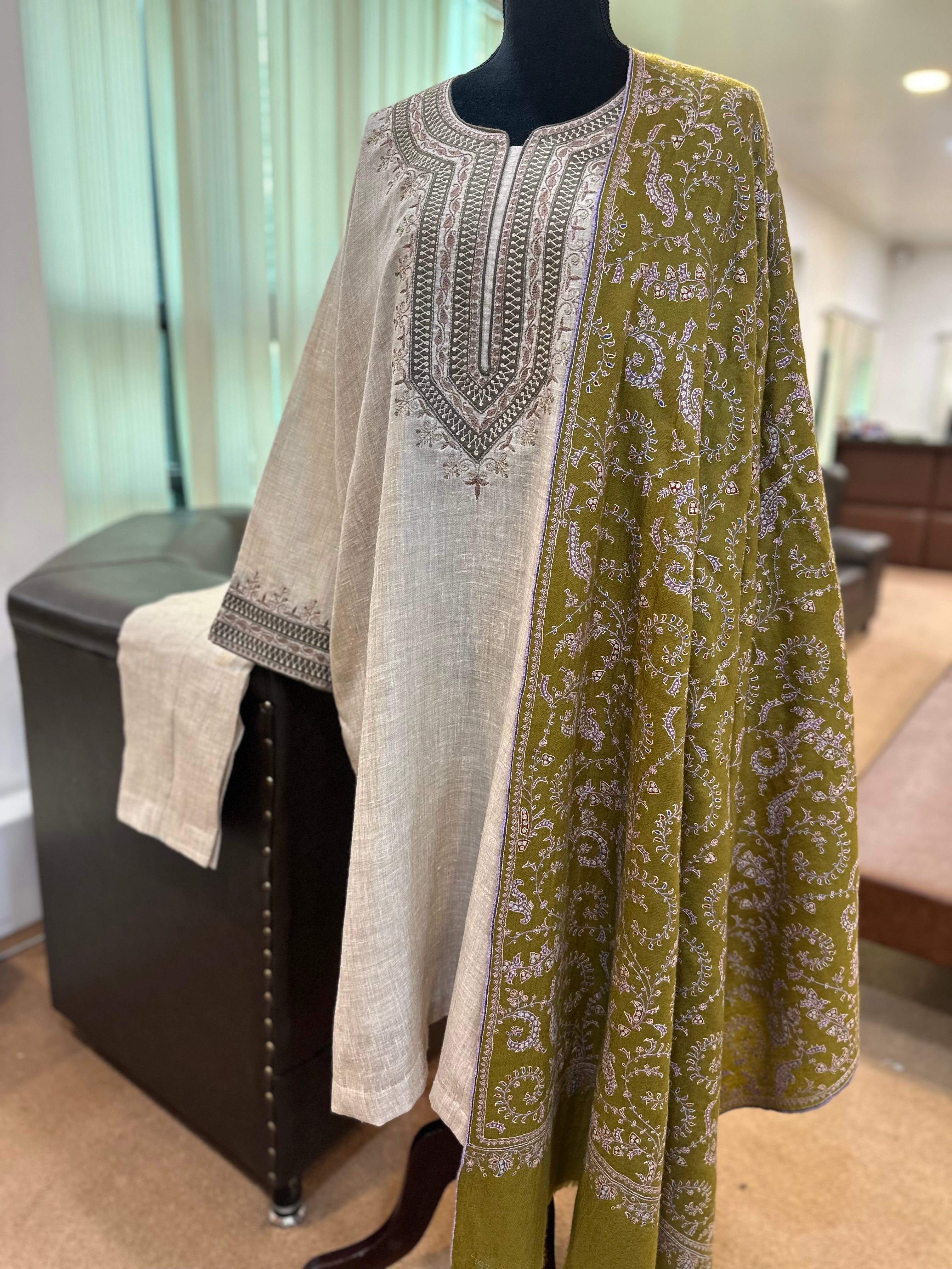 Purepashmina blend pheran set pwb471