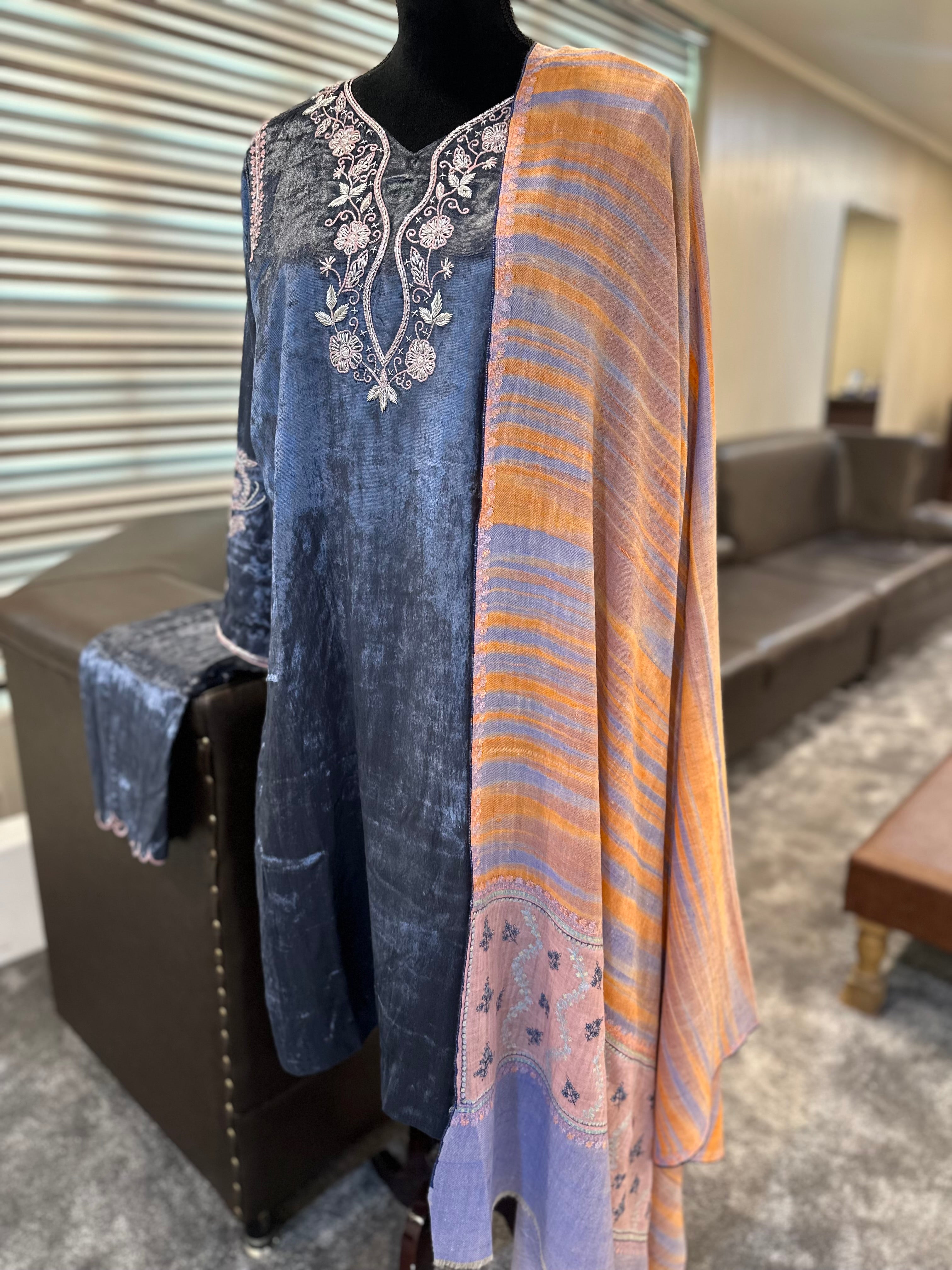 Velvet 2 piece kurta set