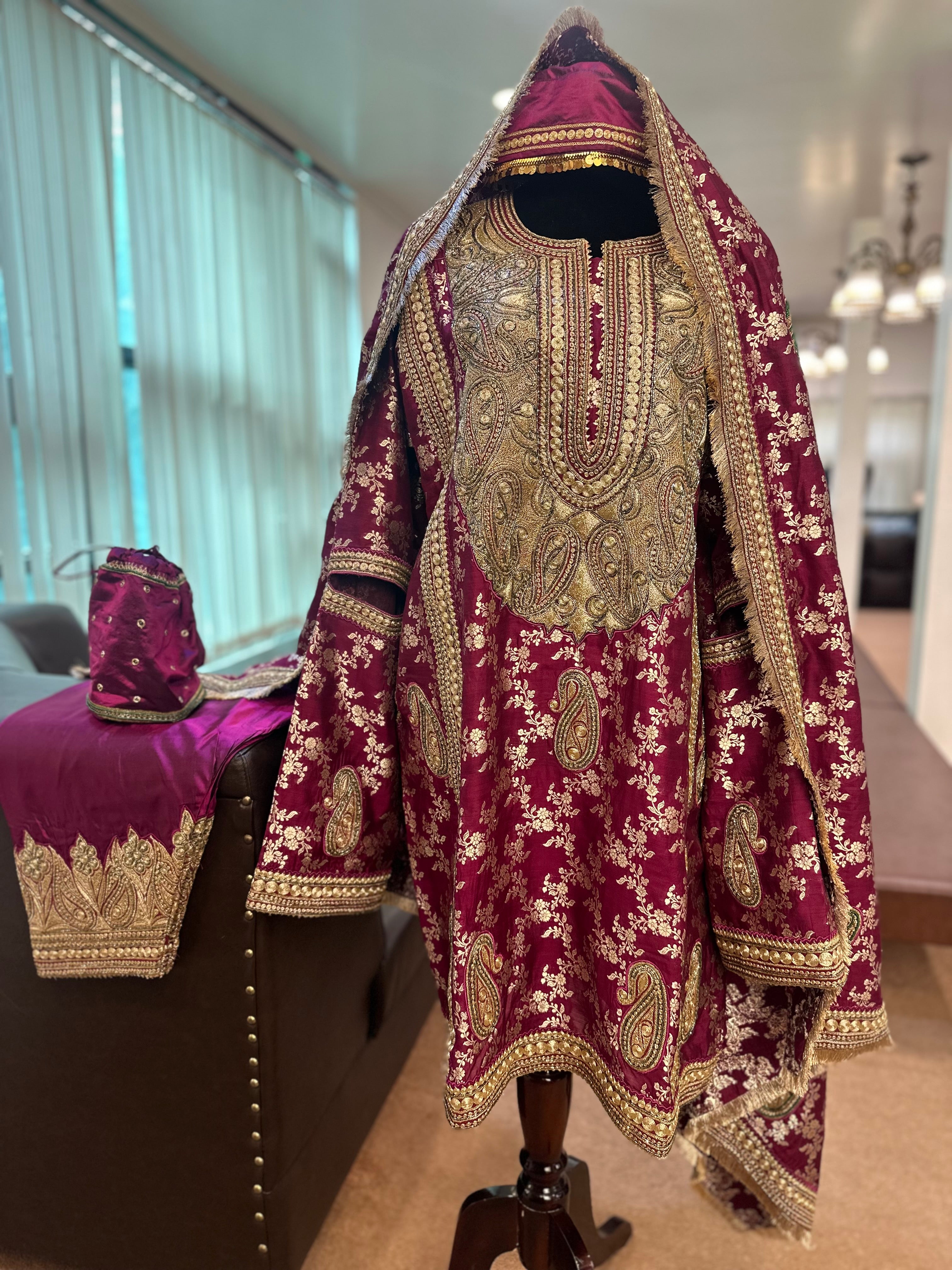 Bridal kashmiri pheran set