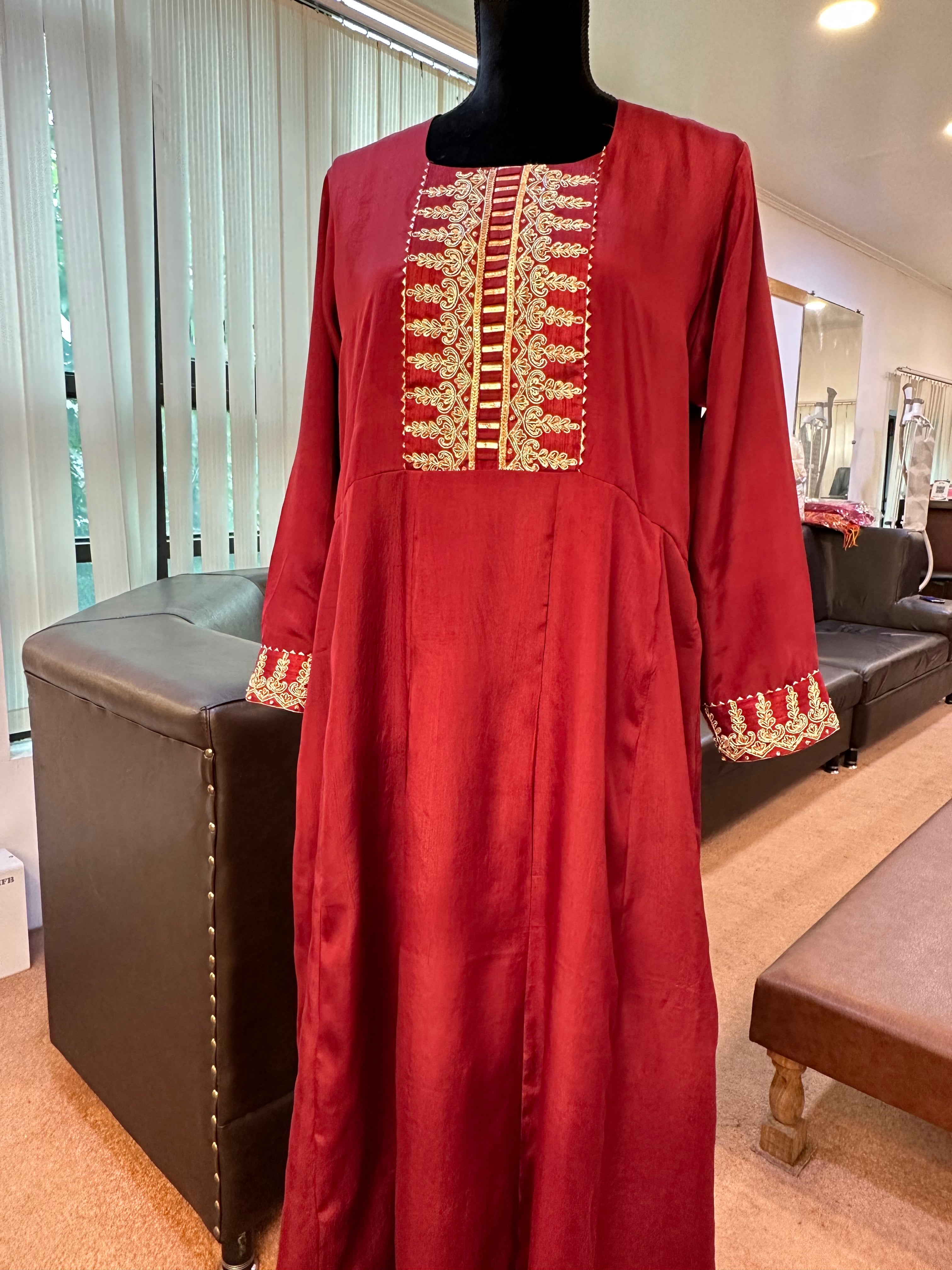 Puresilk gown Pbks619