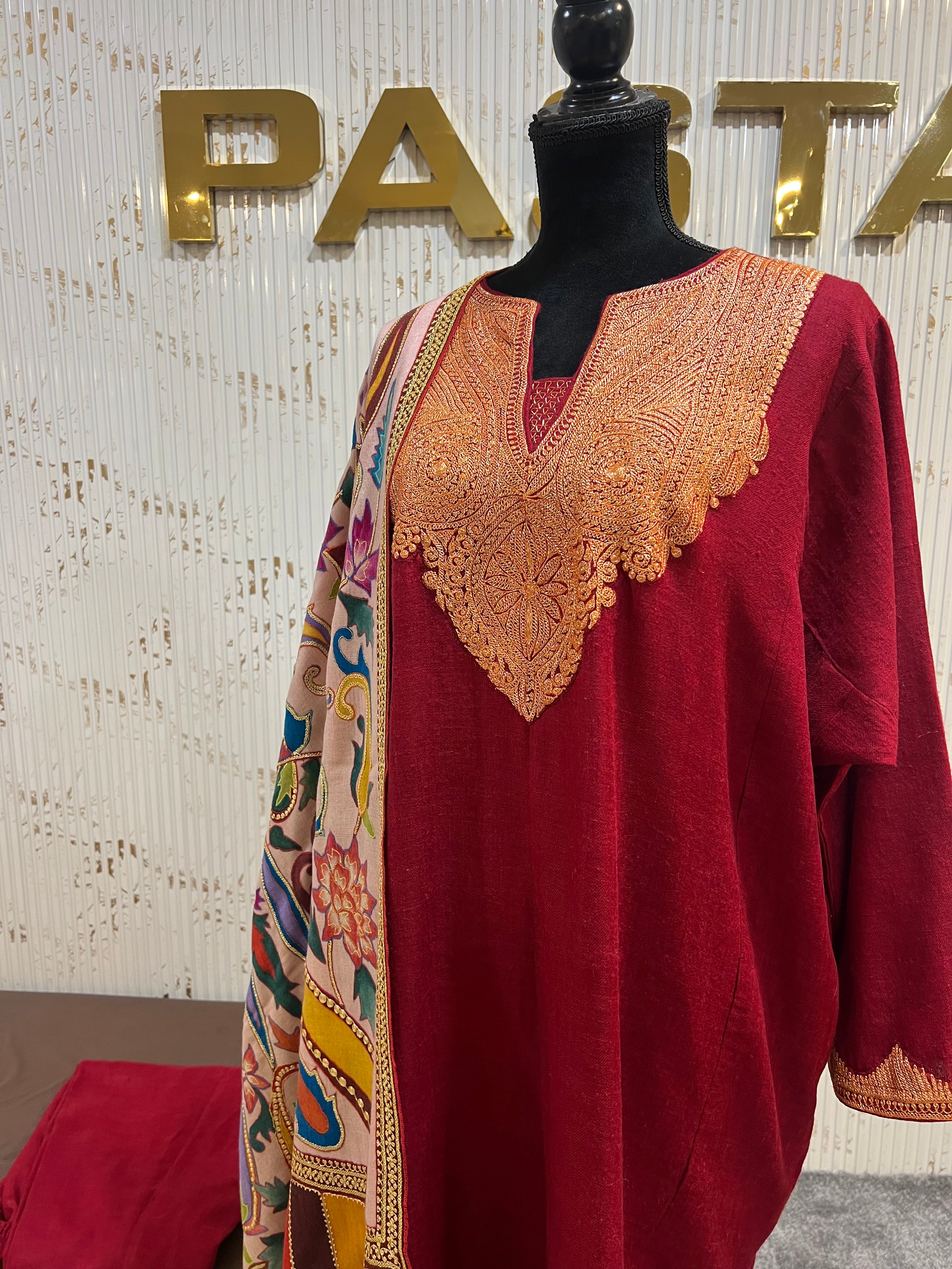 Pure pashmina blend pheran set 2pc pwb505