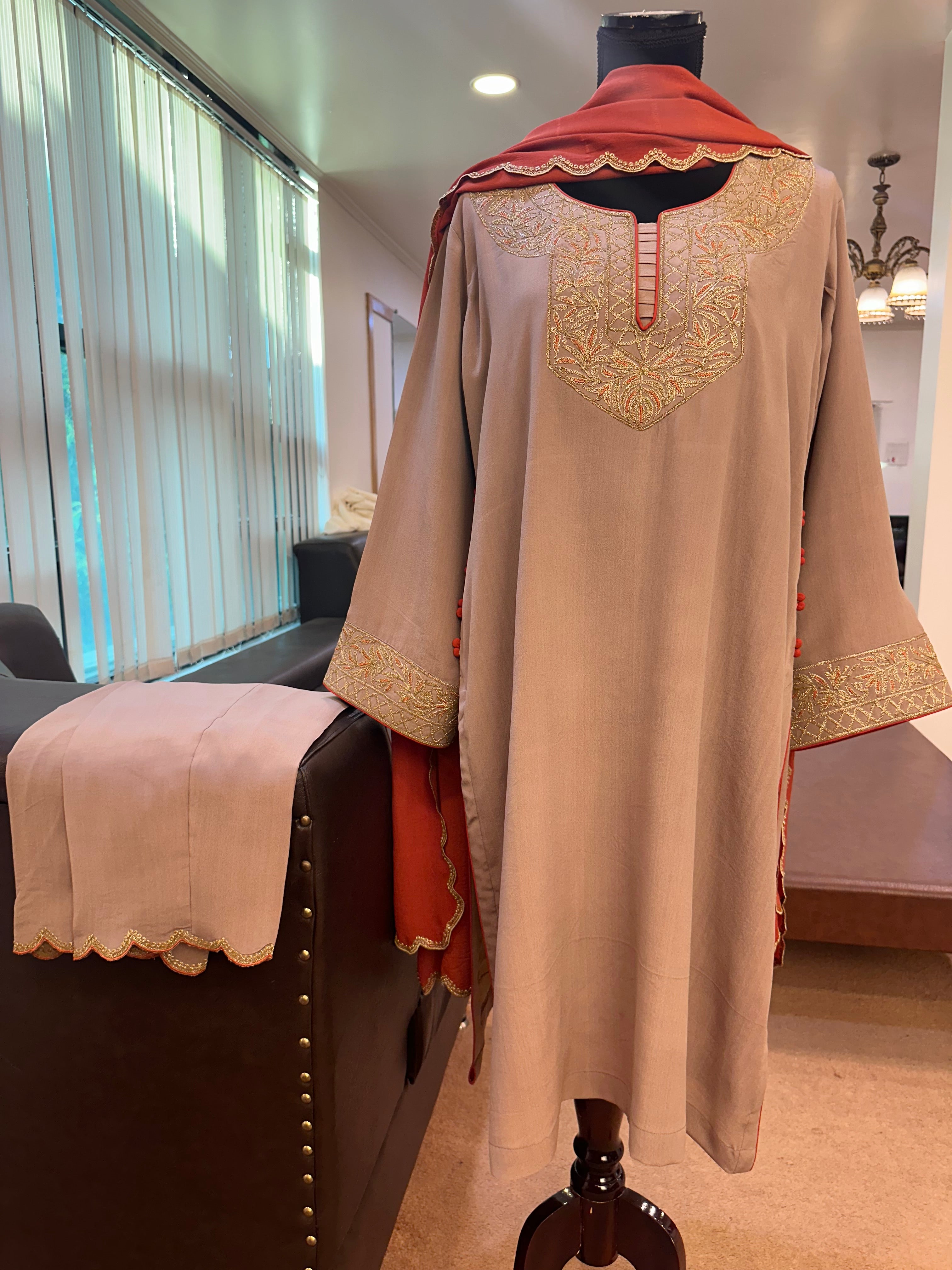 Pure crepe kurta set mtks773