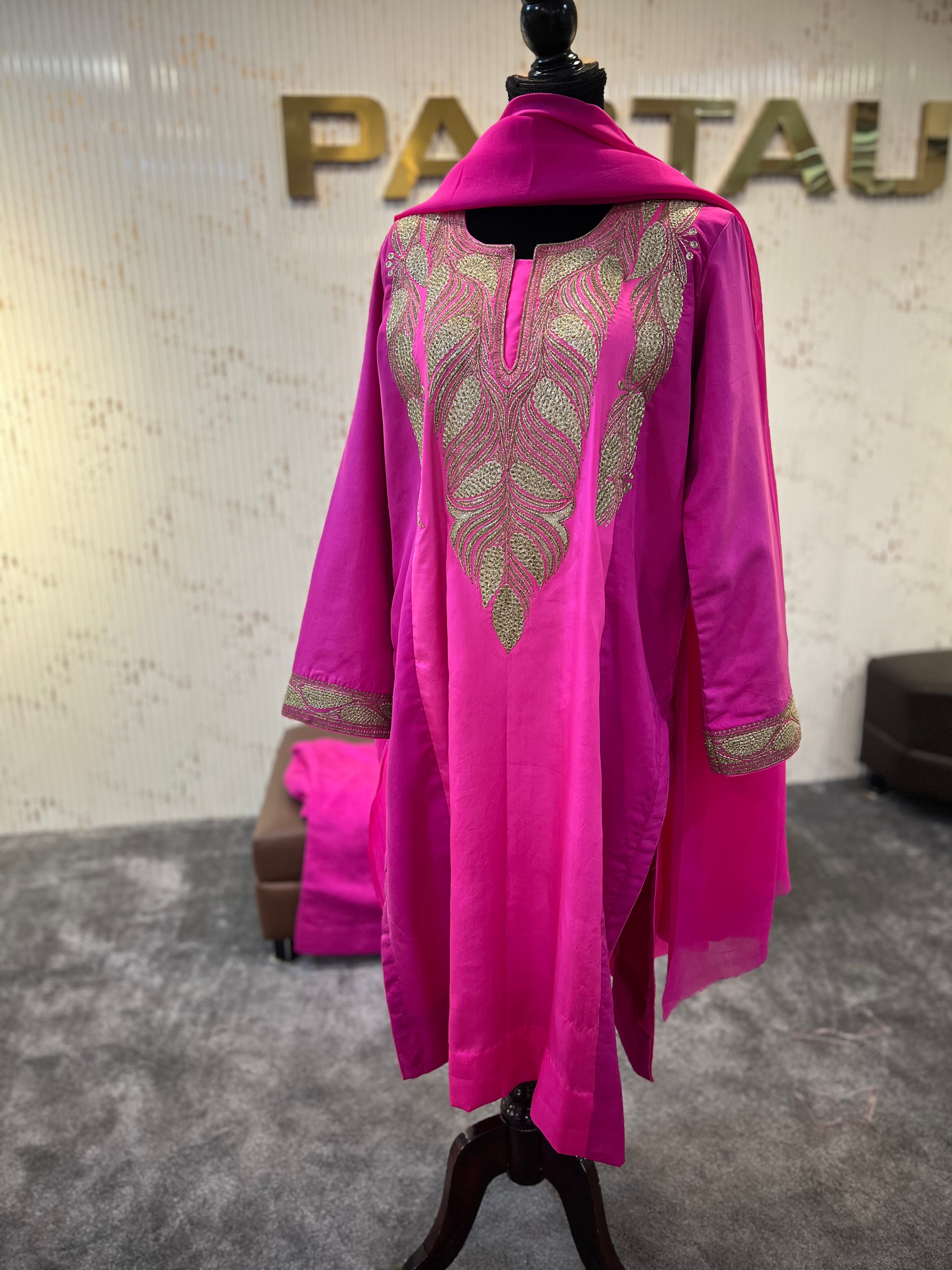 Pure silk dual tone 3pc set Mtks843