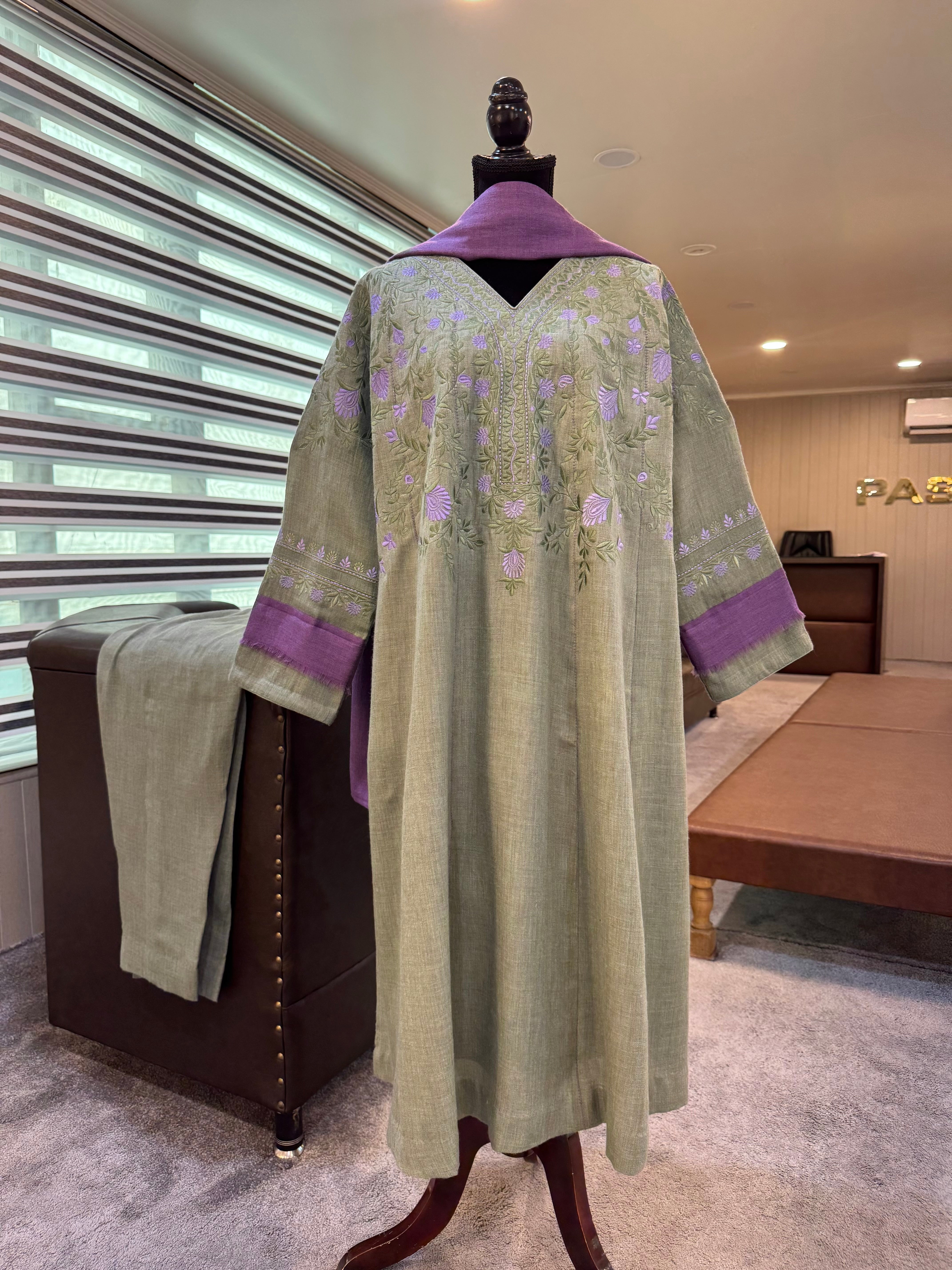 Purepashmina blend 3 piece kali kurta pwb654