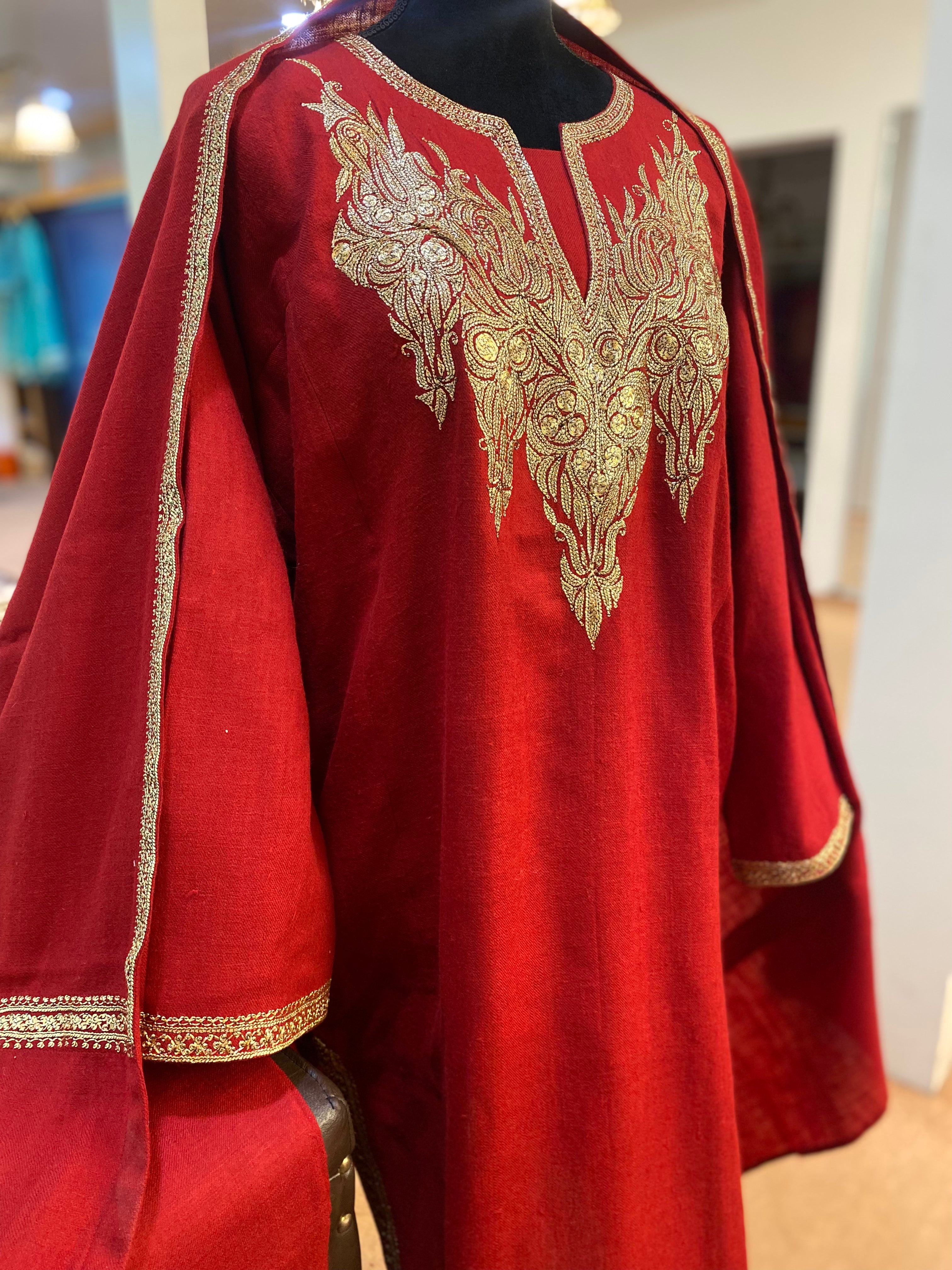 Pure pashmina blend hand Tilla pheran set 3pc