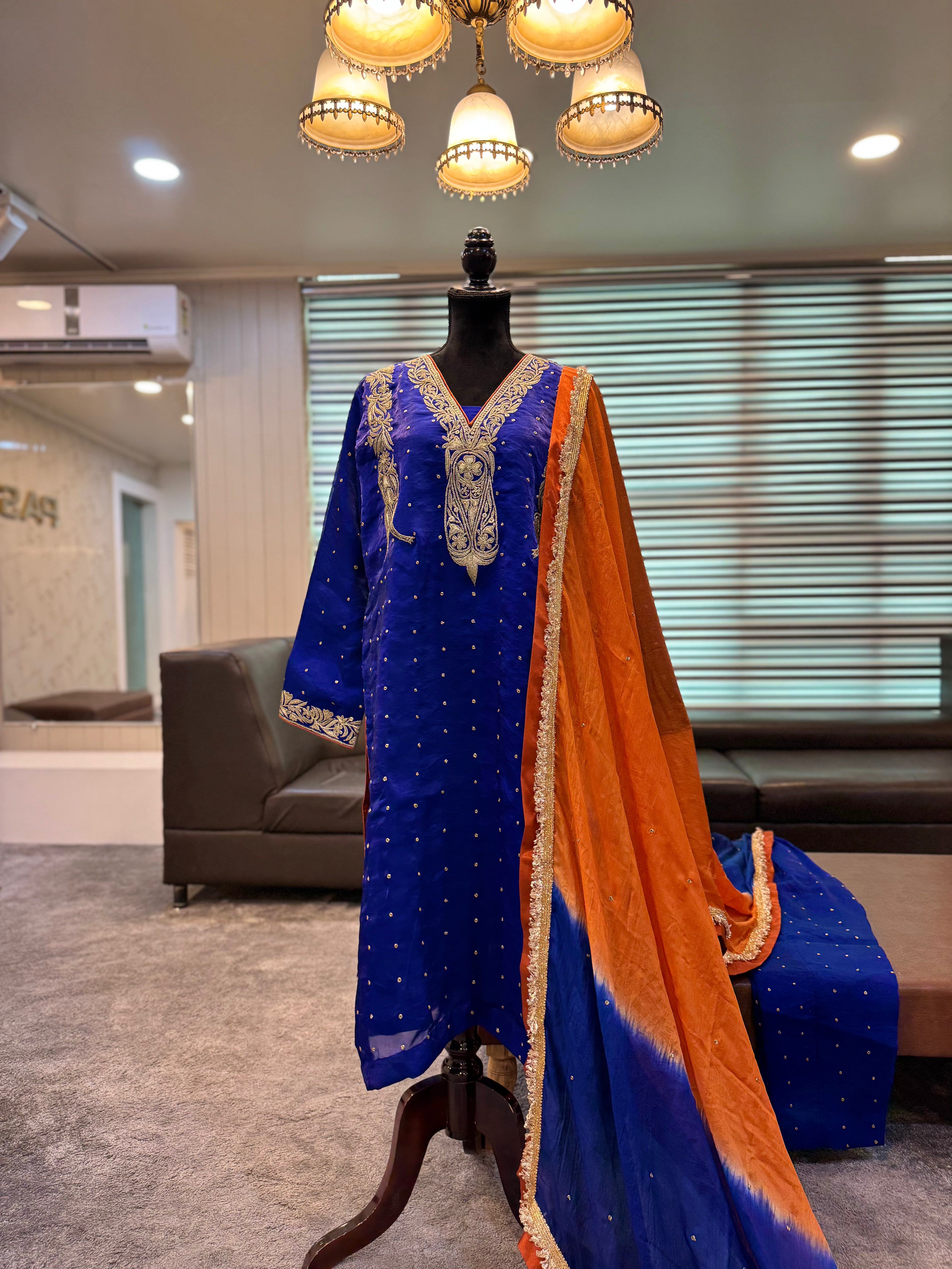 Cobalt Tilla Embroidered Kurta Set mtks854