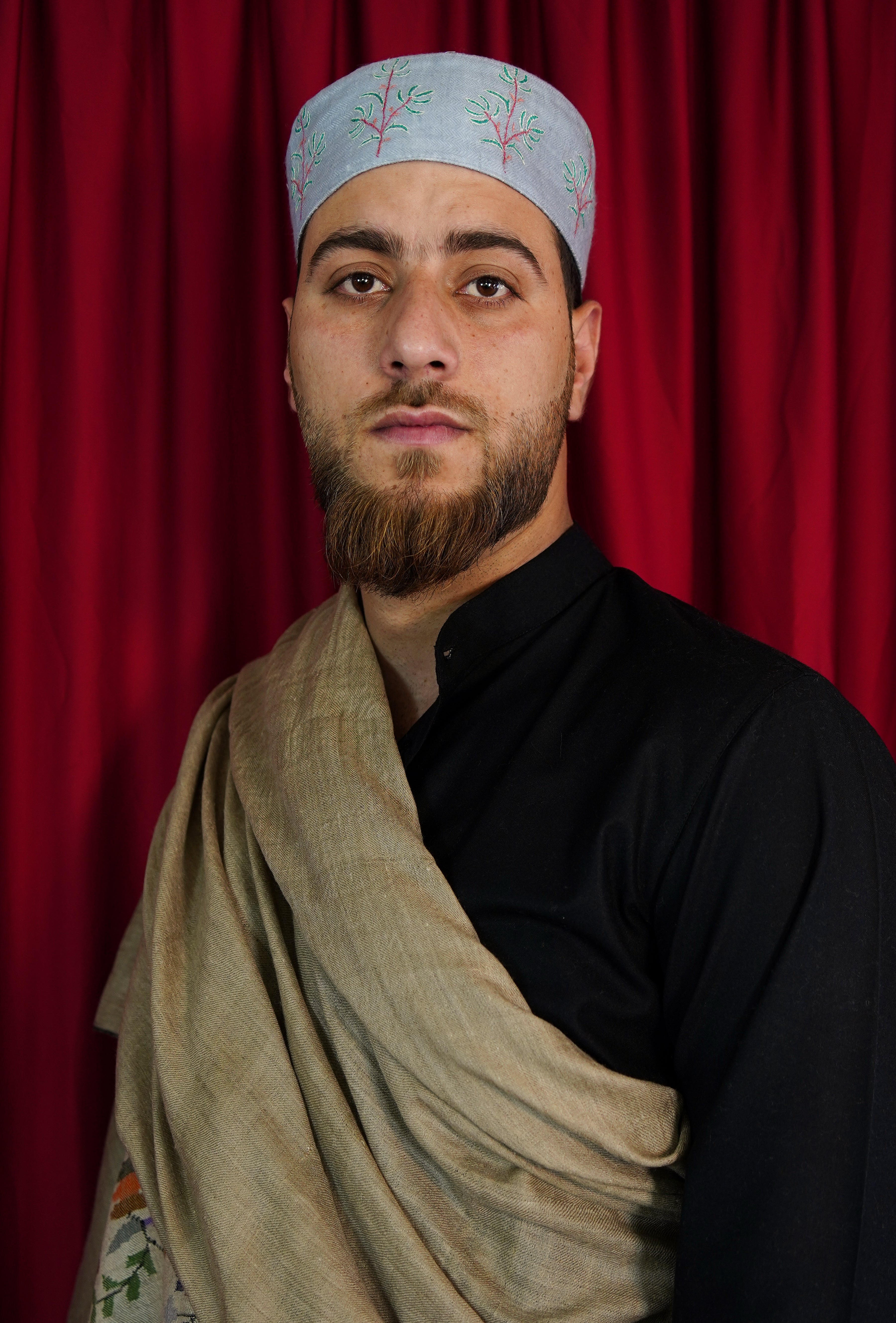 Sozni embroidery cap T011