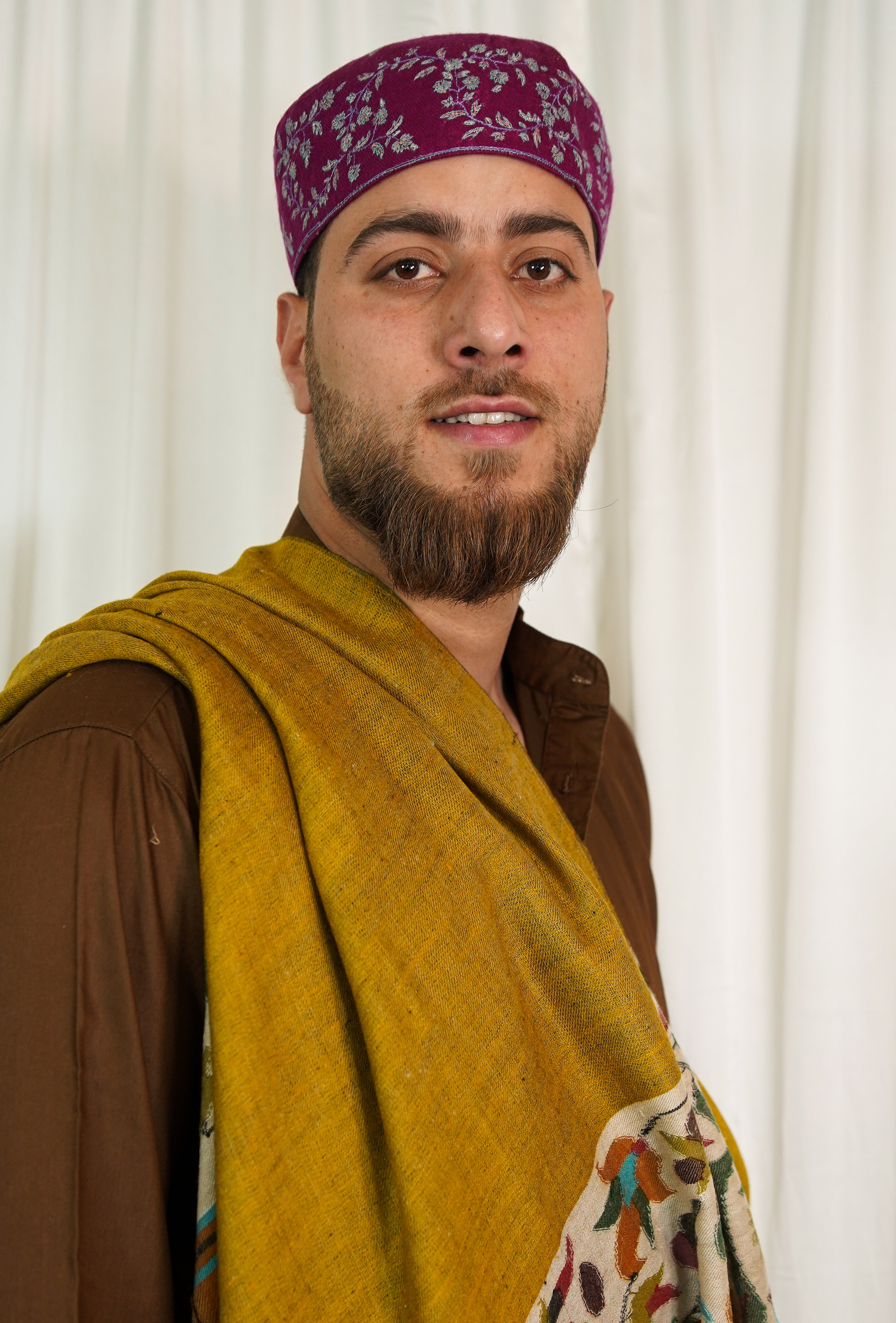 Sozni embroidery cap T017