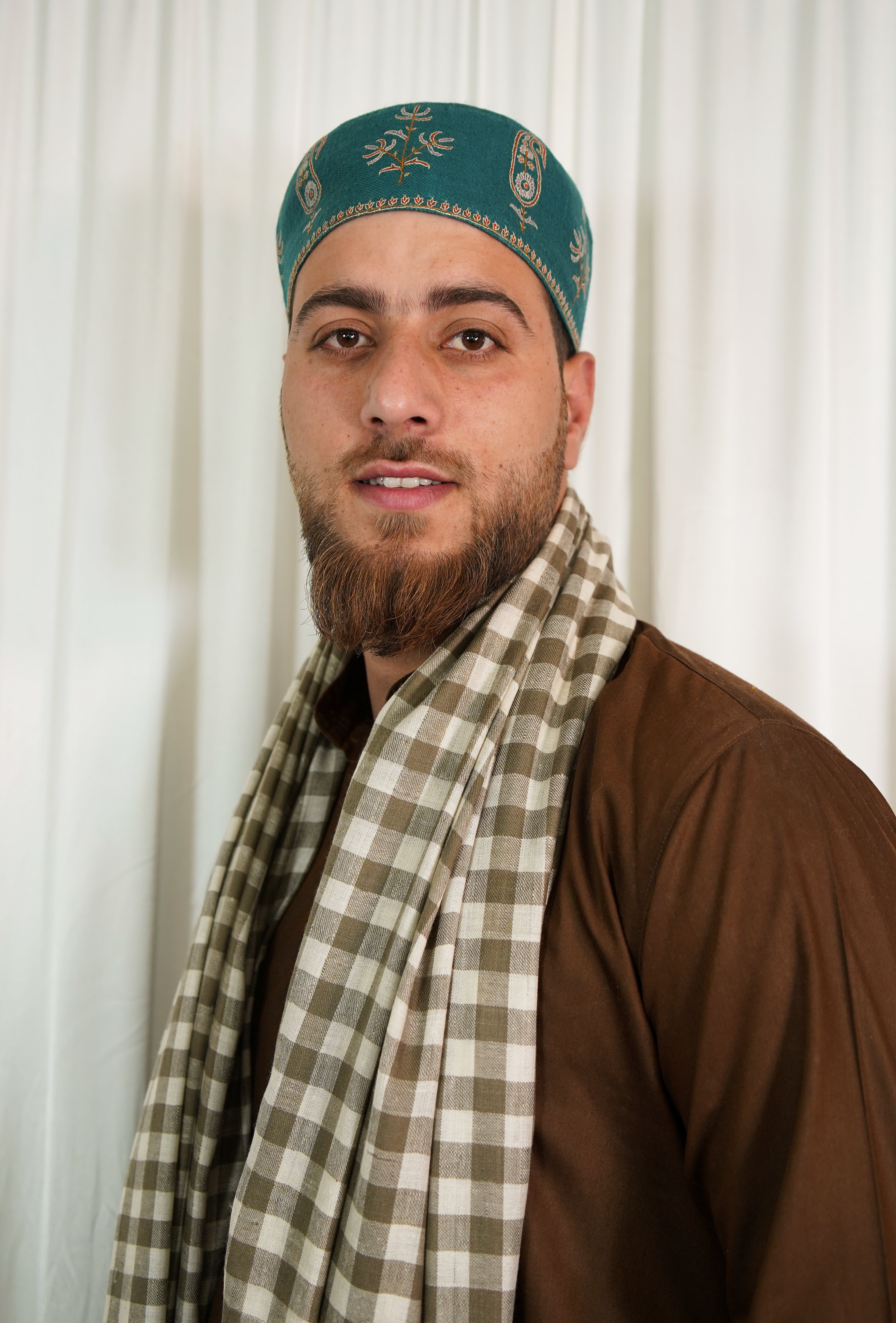 Sozni embroidery cap T022