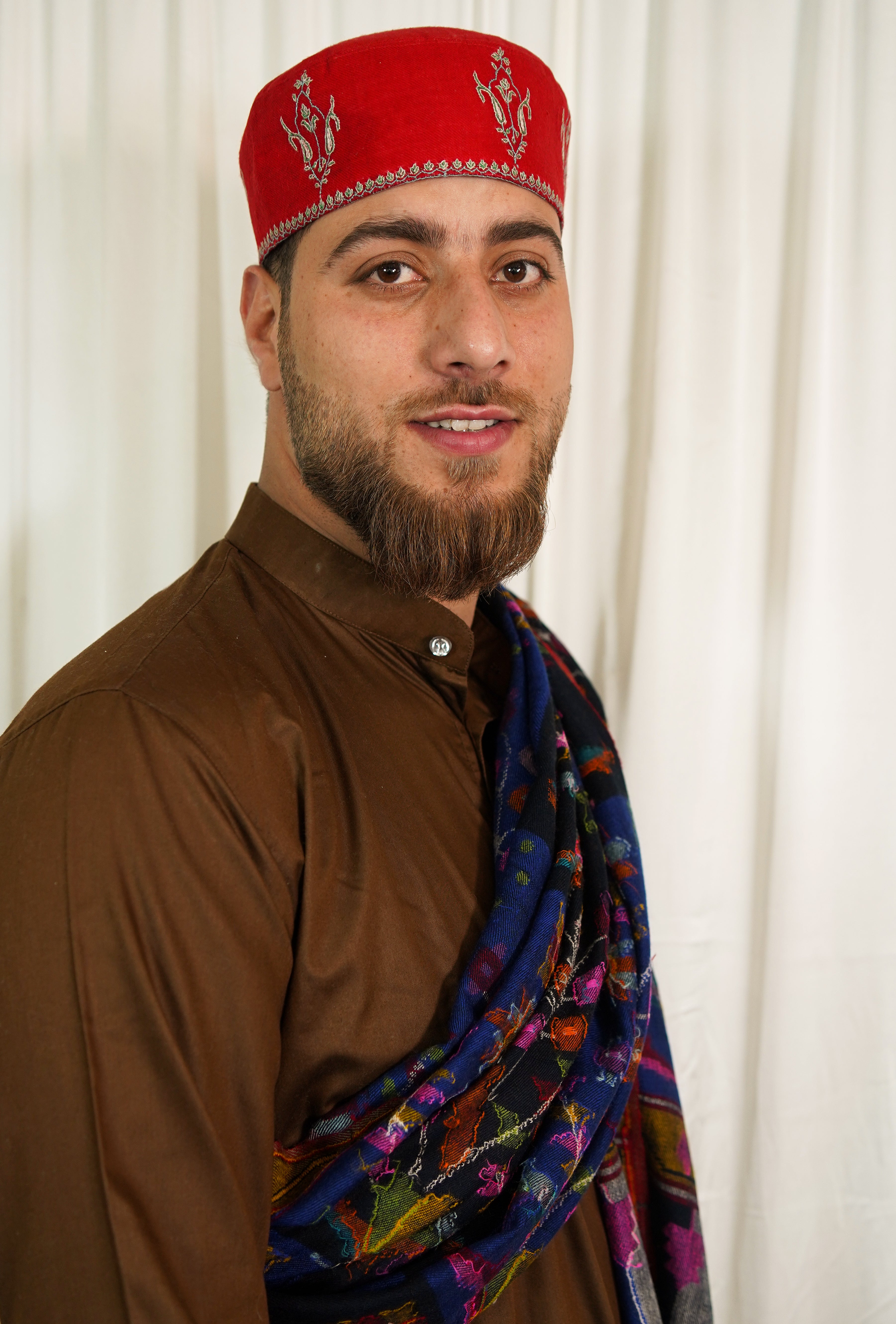 Sozni embroidery cap T026