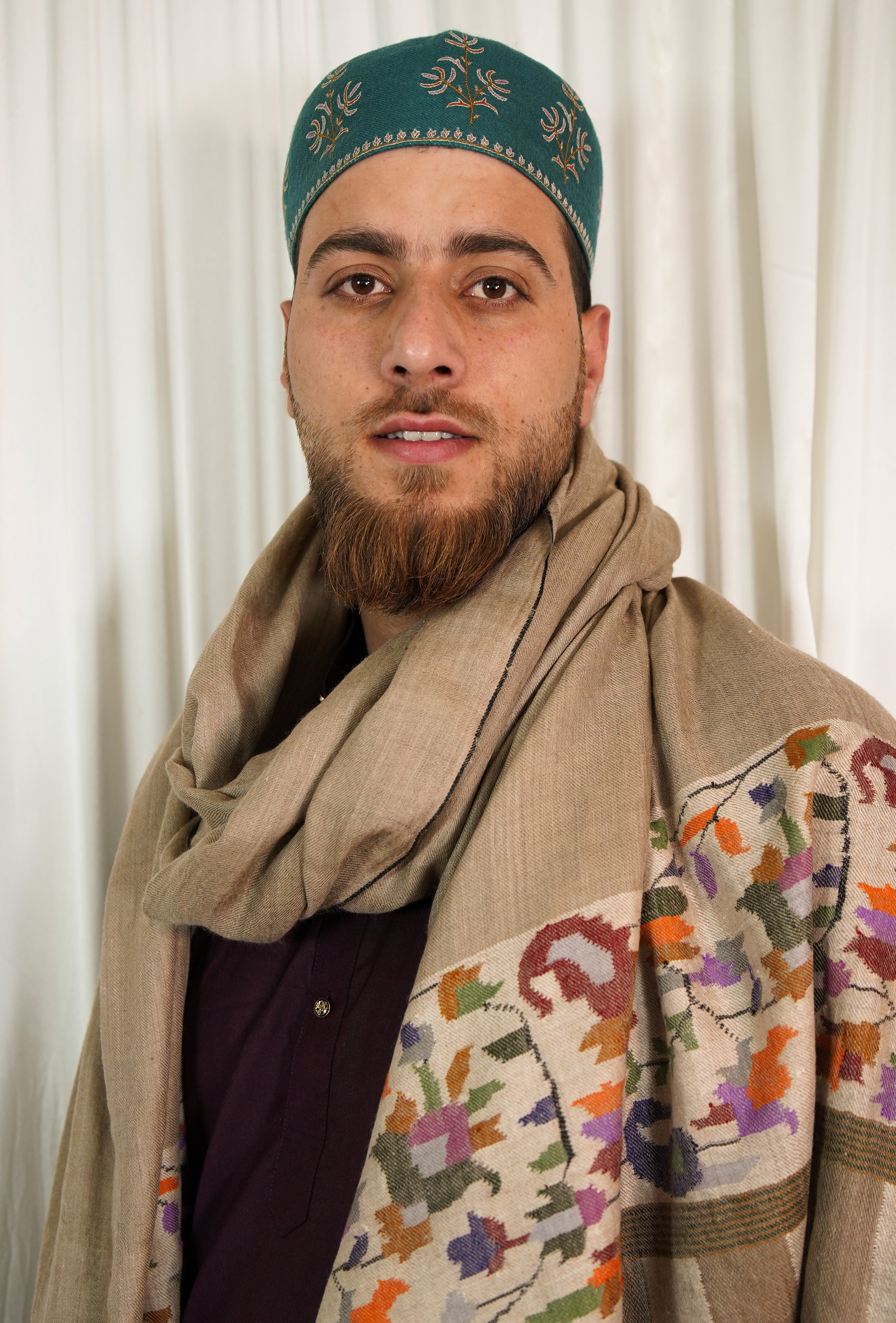 Sozni embroidery cap T034