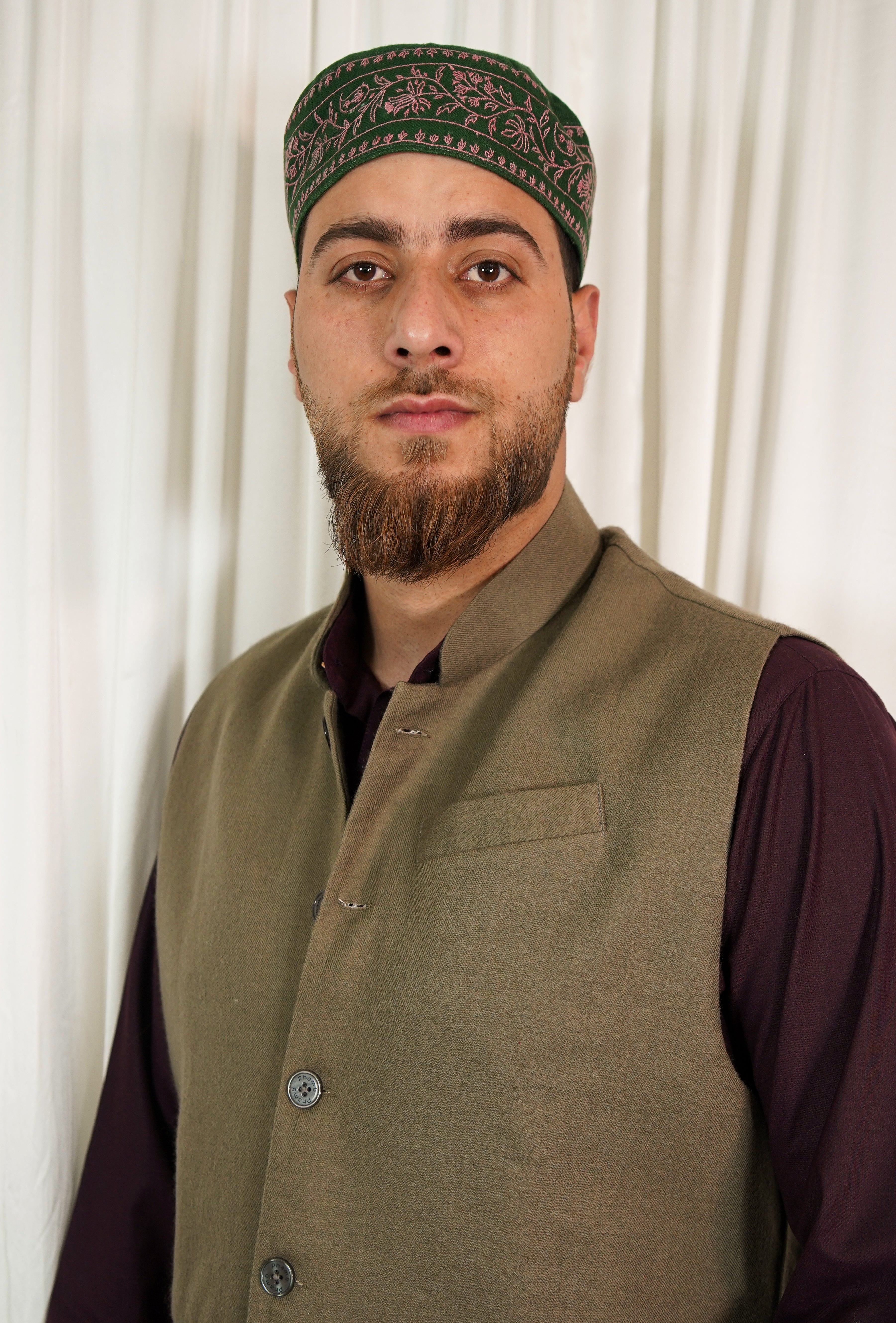 Sozni embroidery cap T038