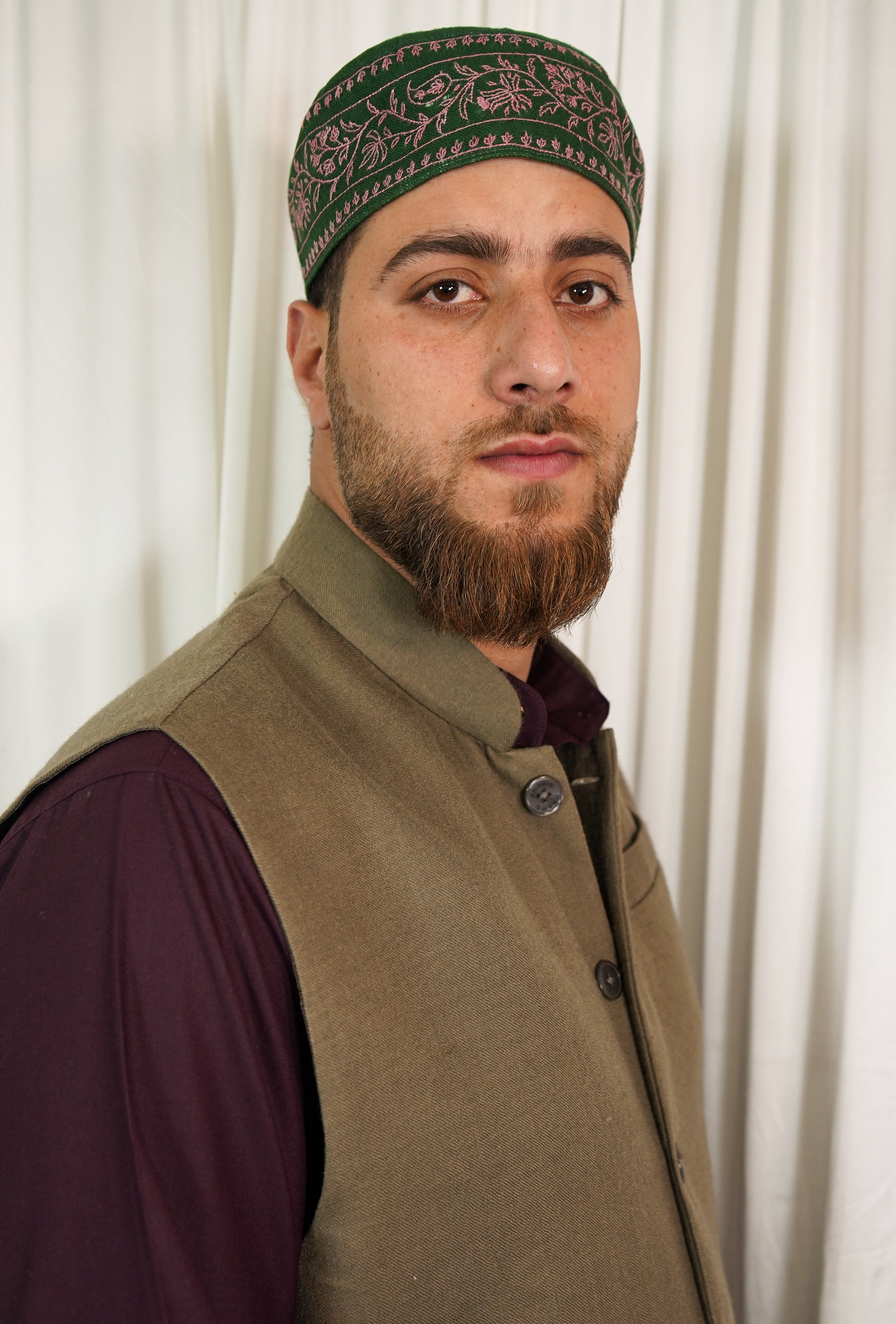 Sozni embroidery cap T038