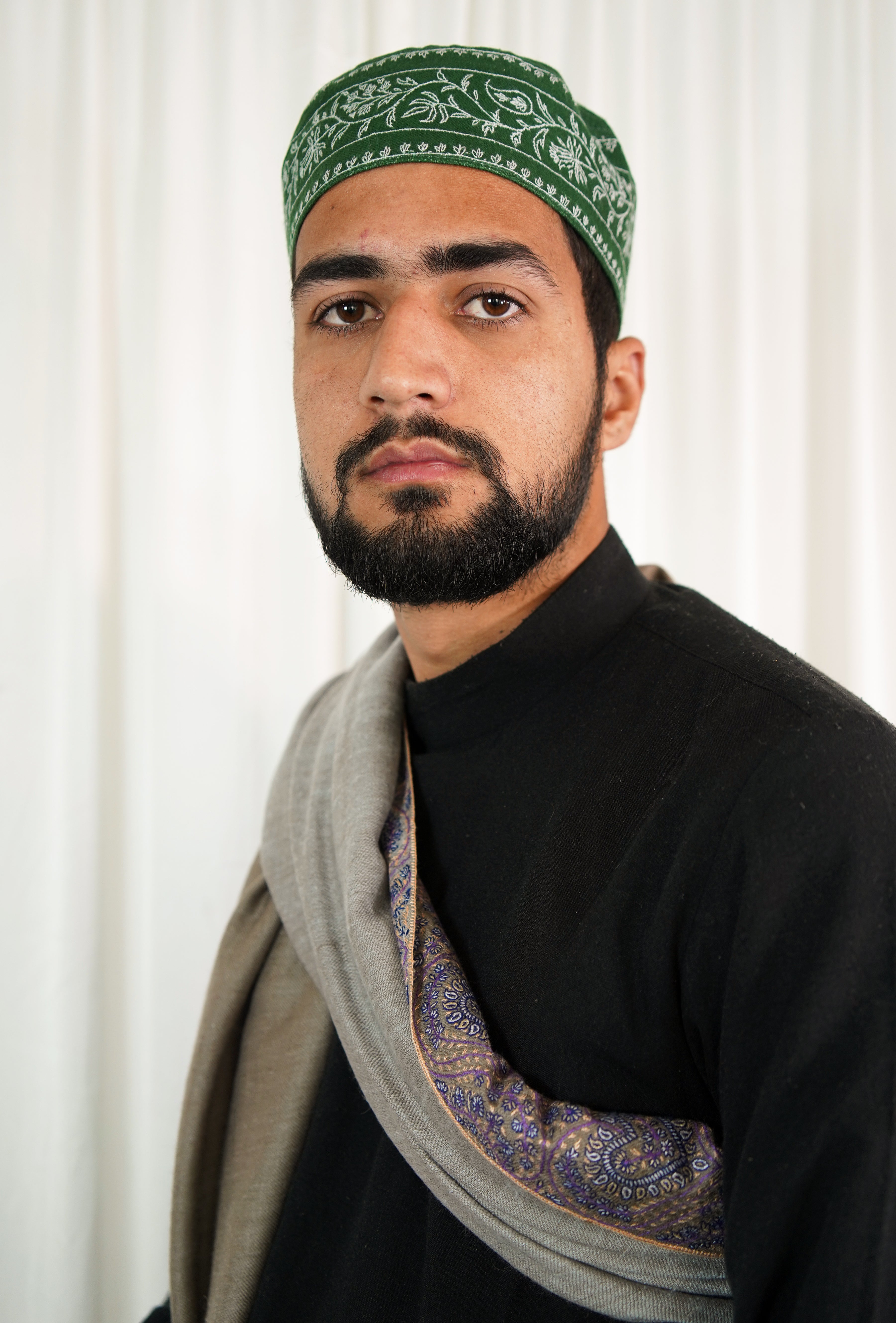 Sozni embroidery cap T045