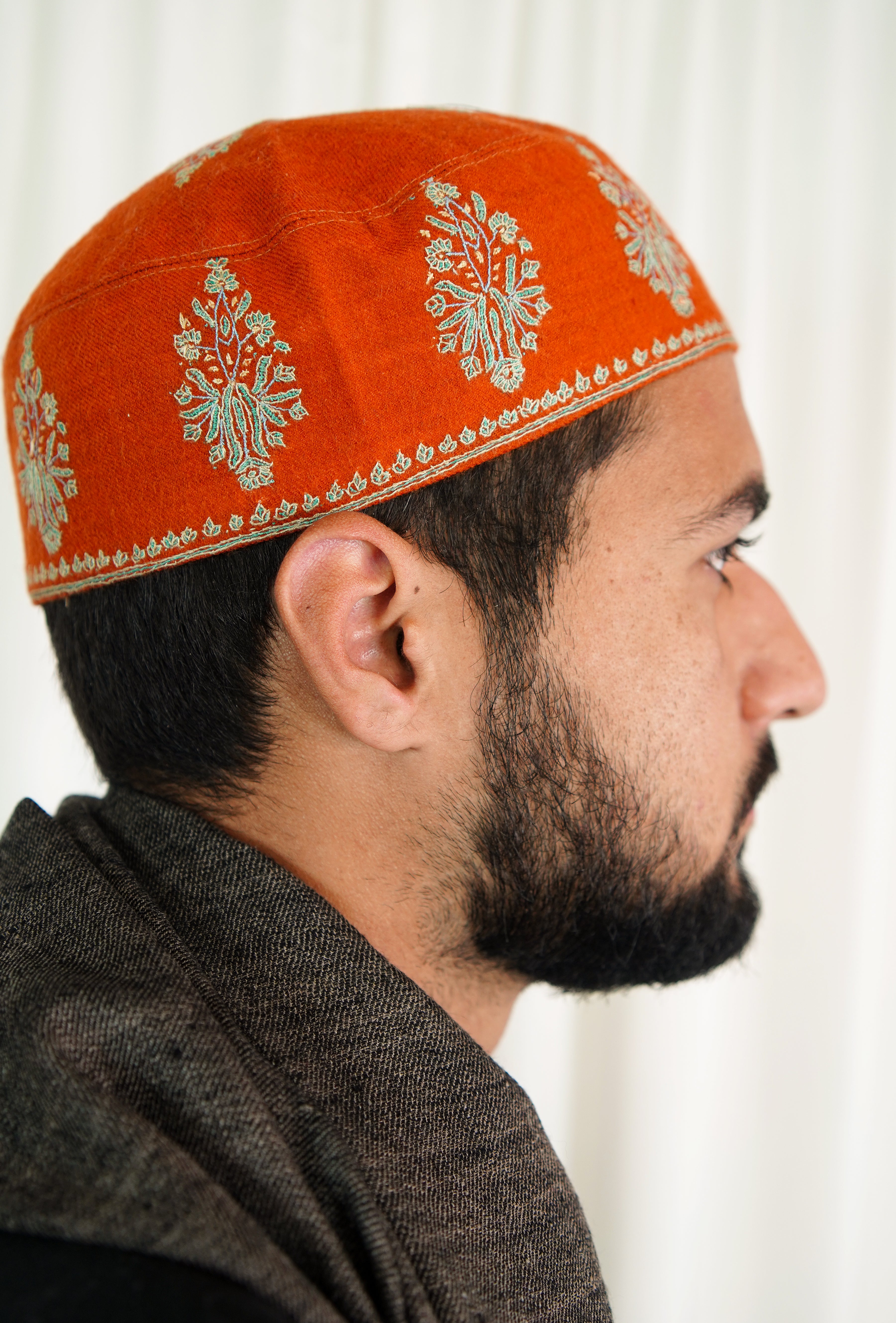 Sozni embroidery cap T054