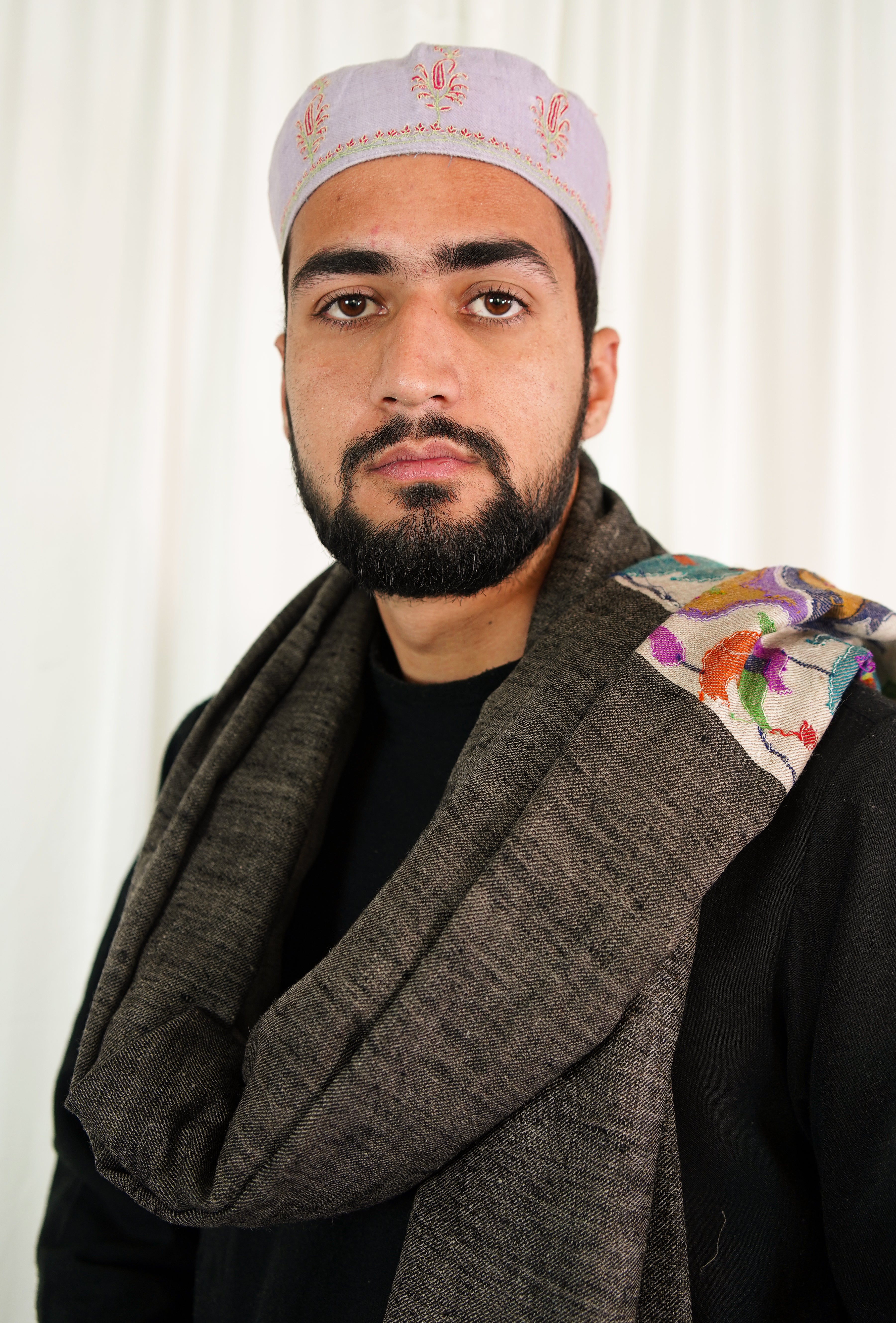 Sozni embroidery cap T057