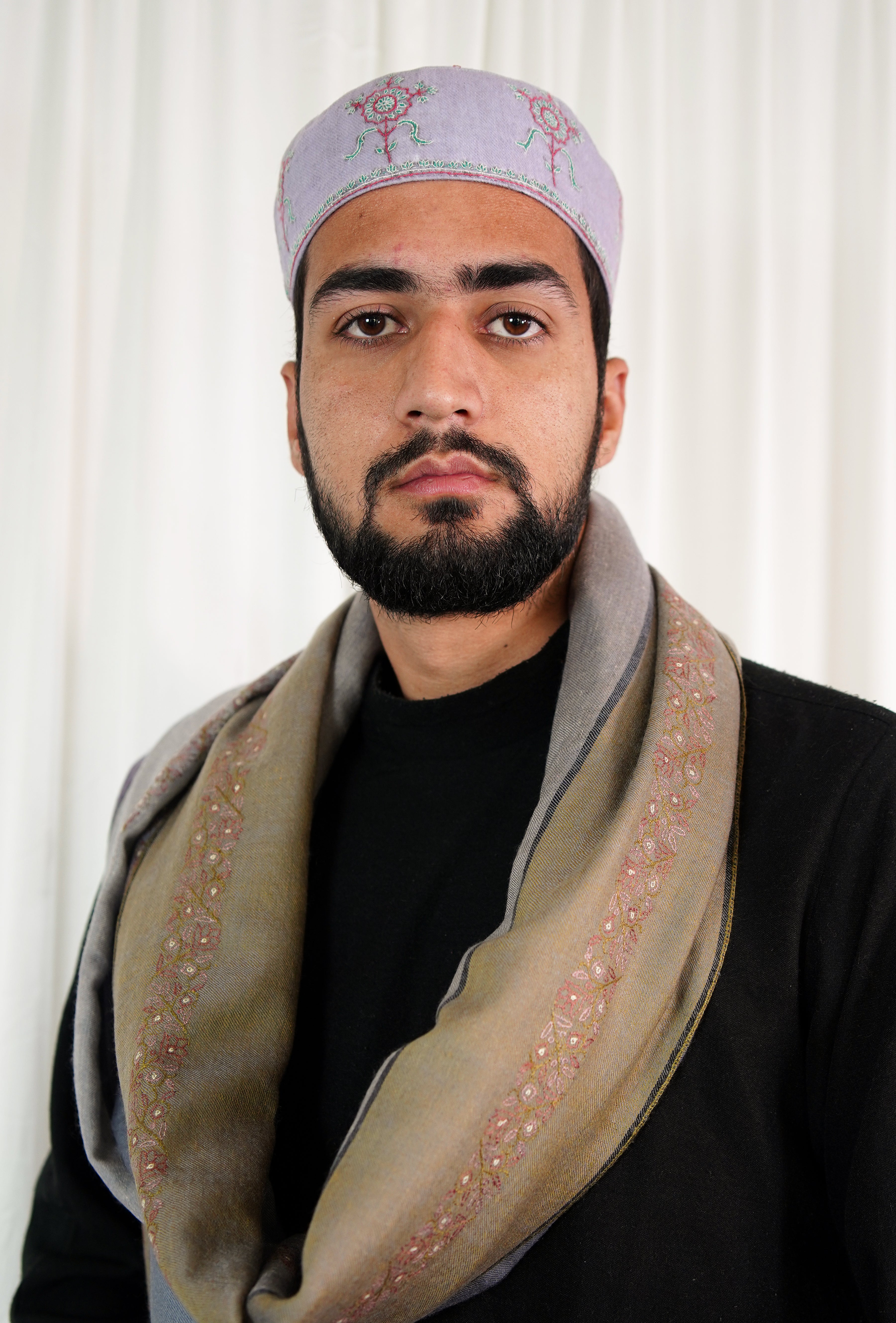 Sozni embroidery cap T059