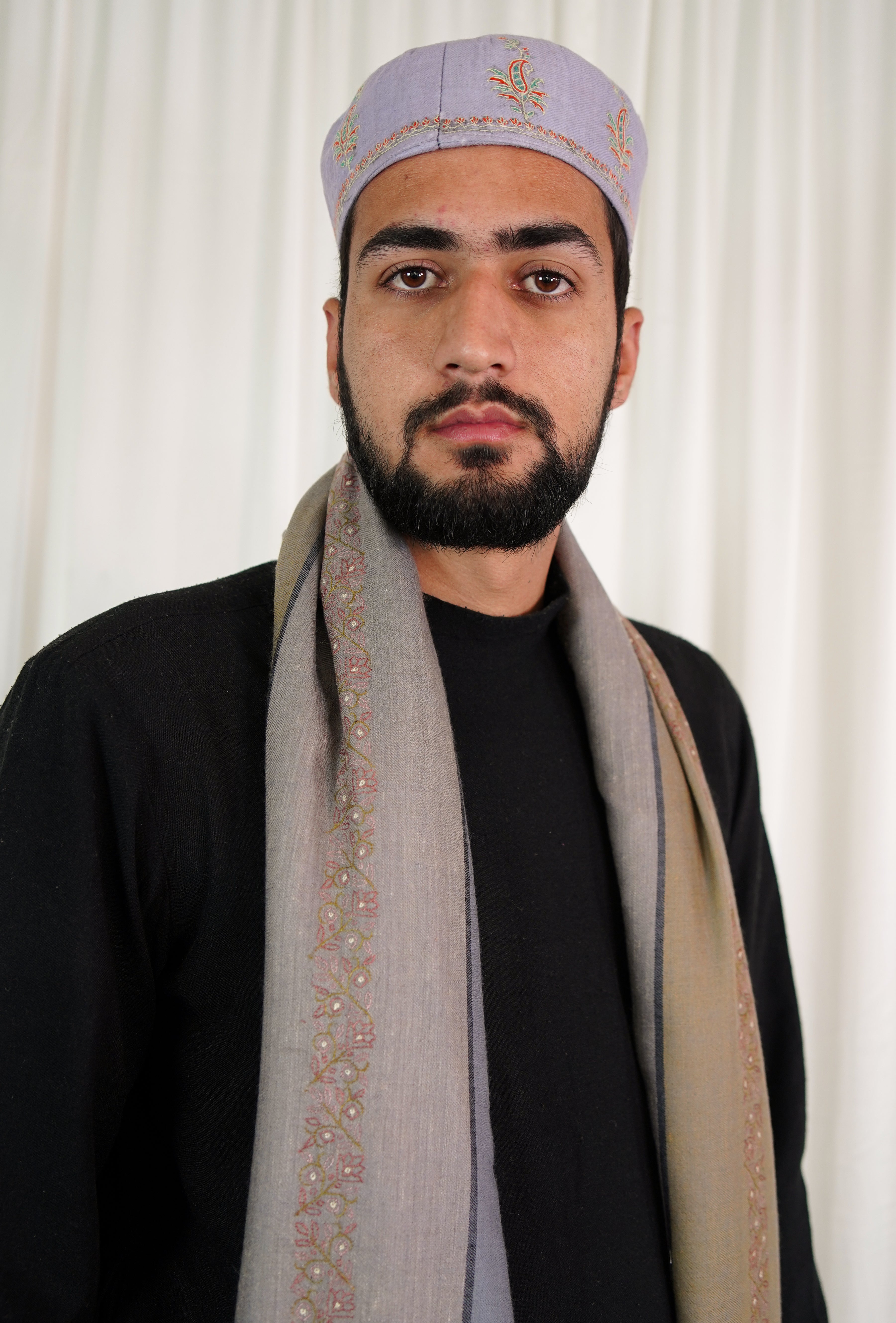 Sozni embroidery cap T061