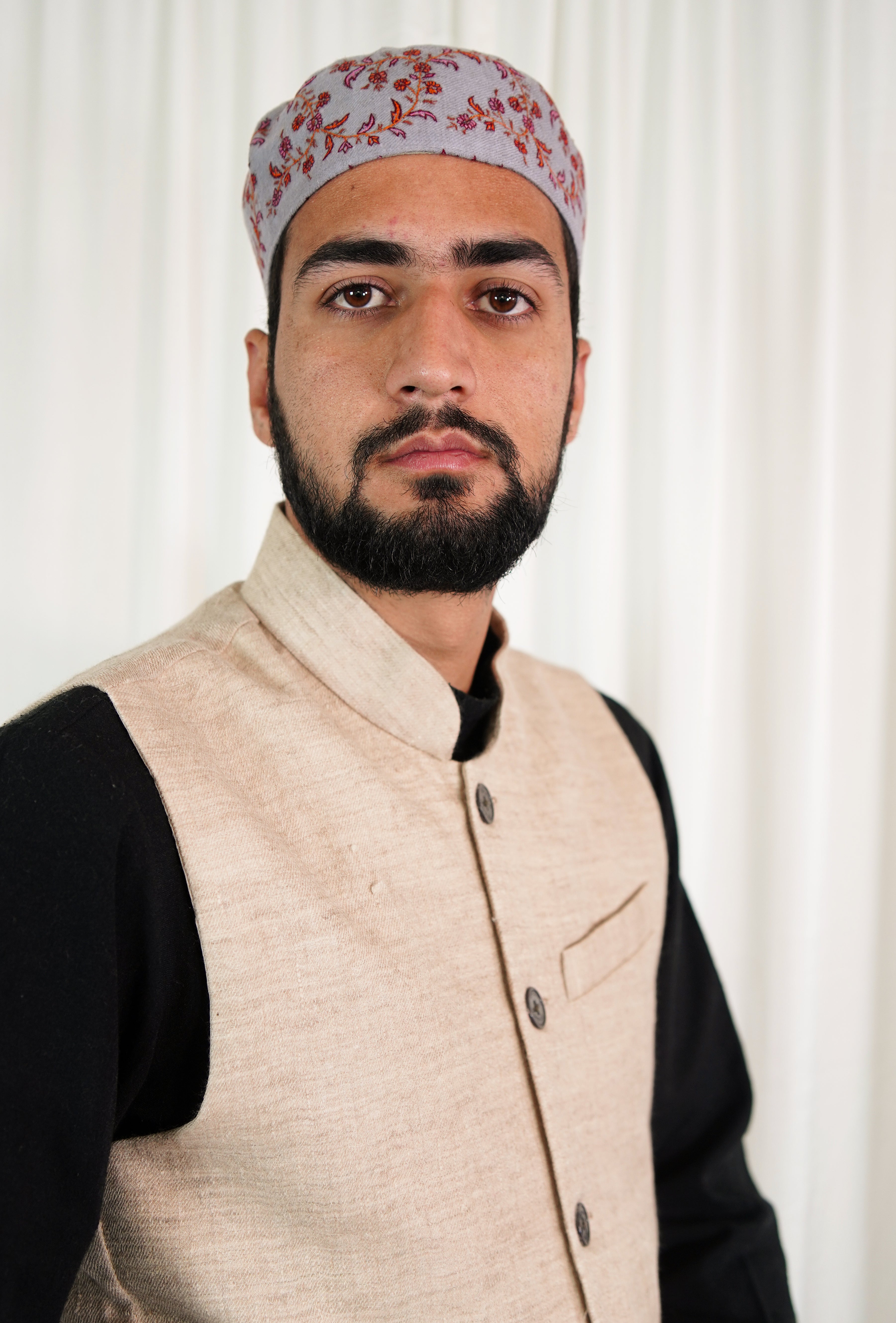 Sozni embroidery cap T064