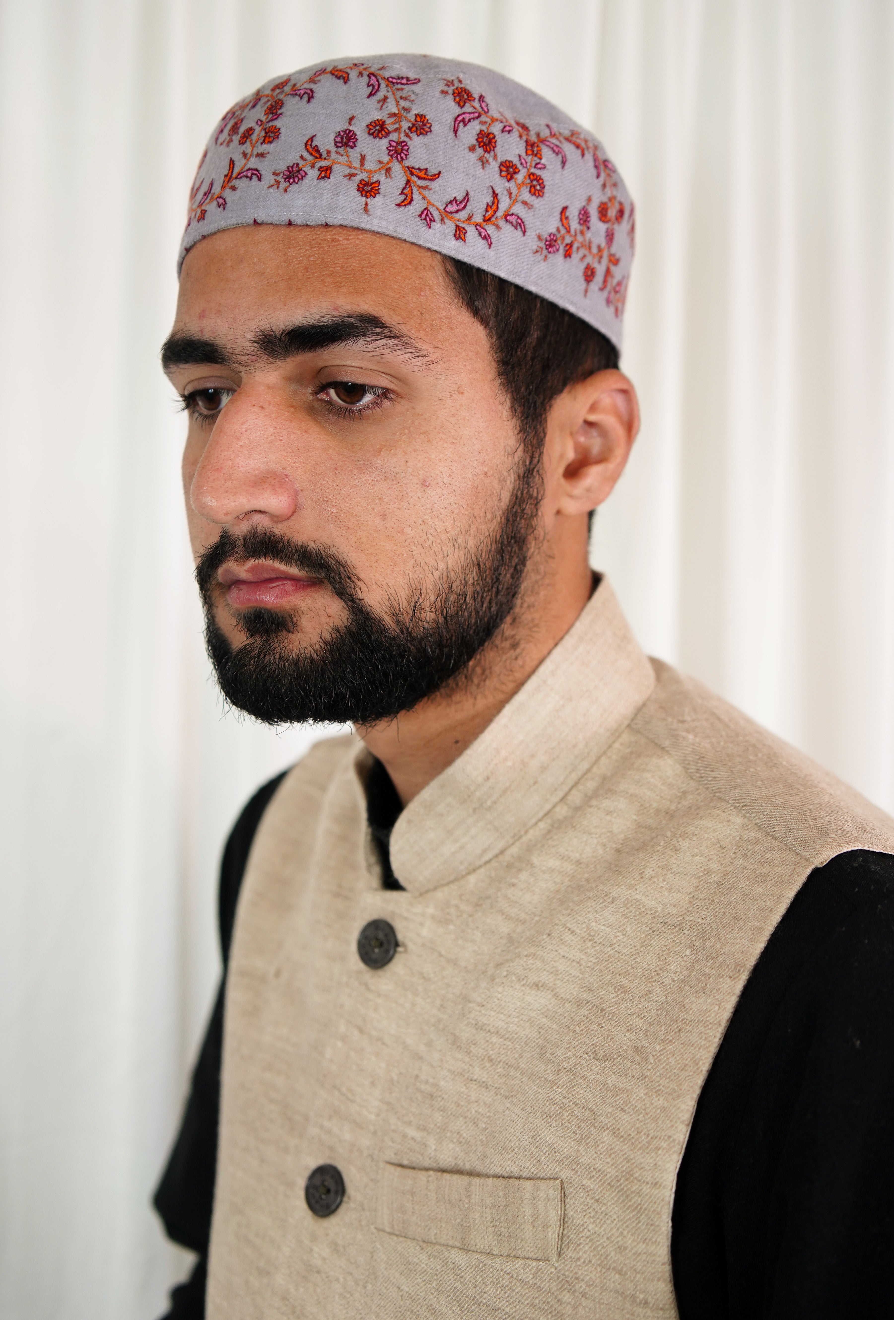 Sozni embroidery cap T064