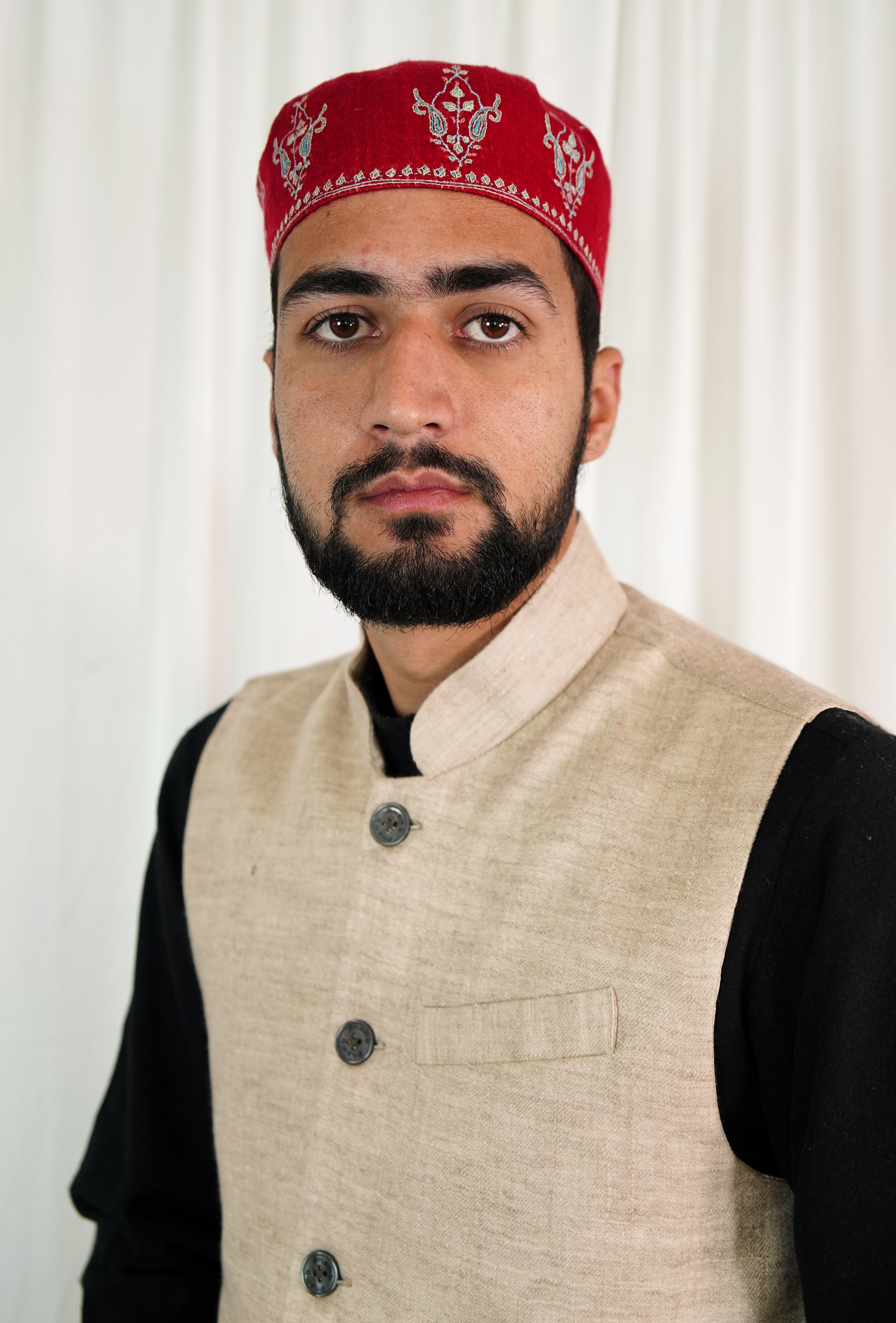 Sozni embroidery cap T066