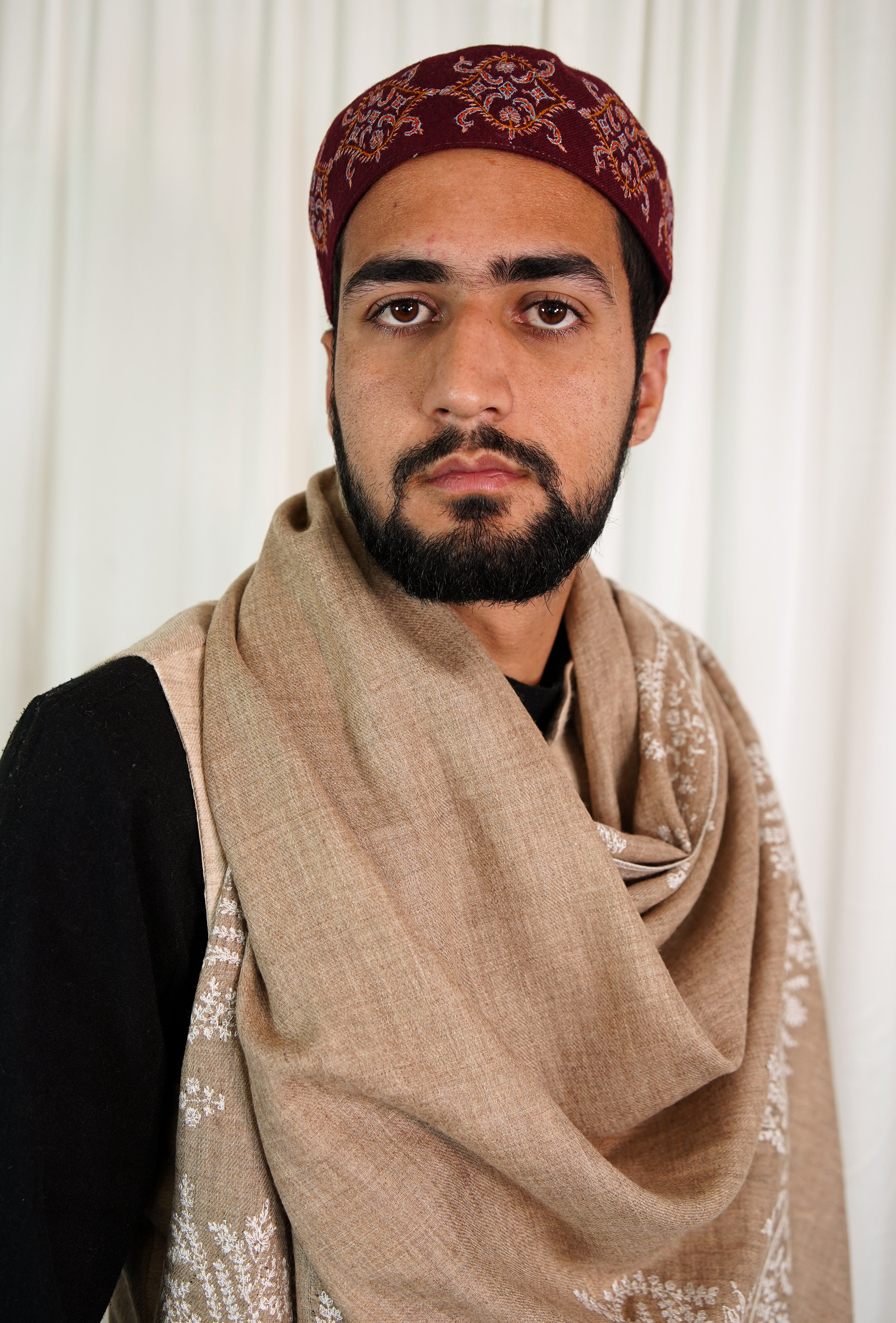 Sozni embroidery cap T074