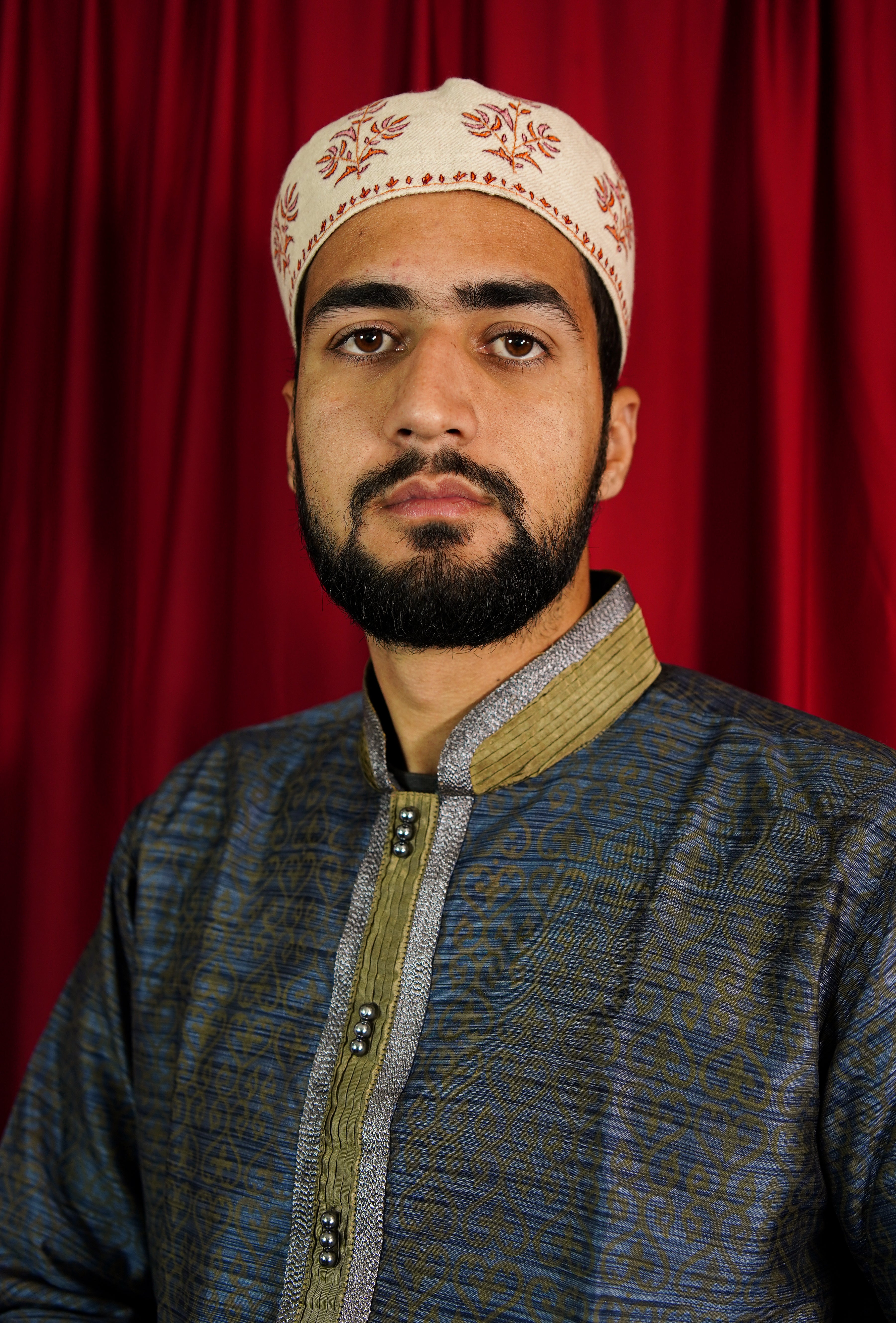 Sozni embroidery cap T076