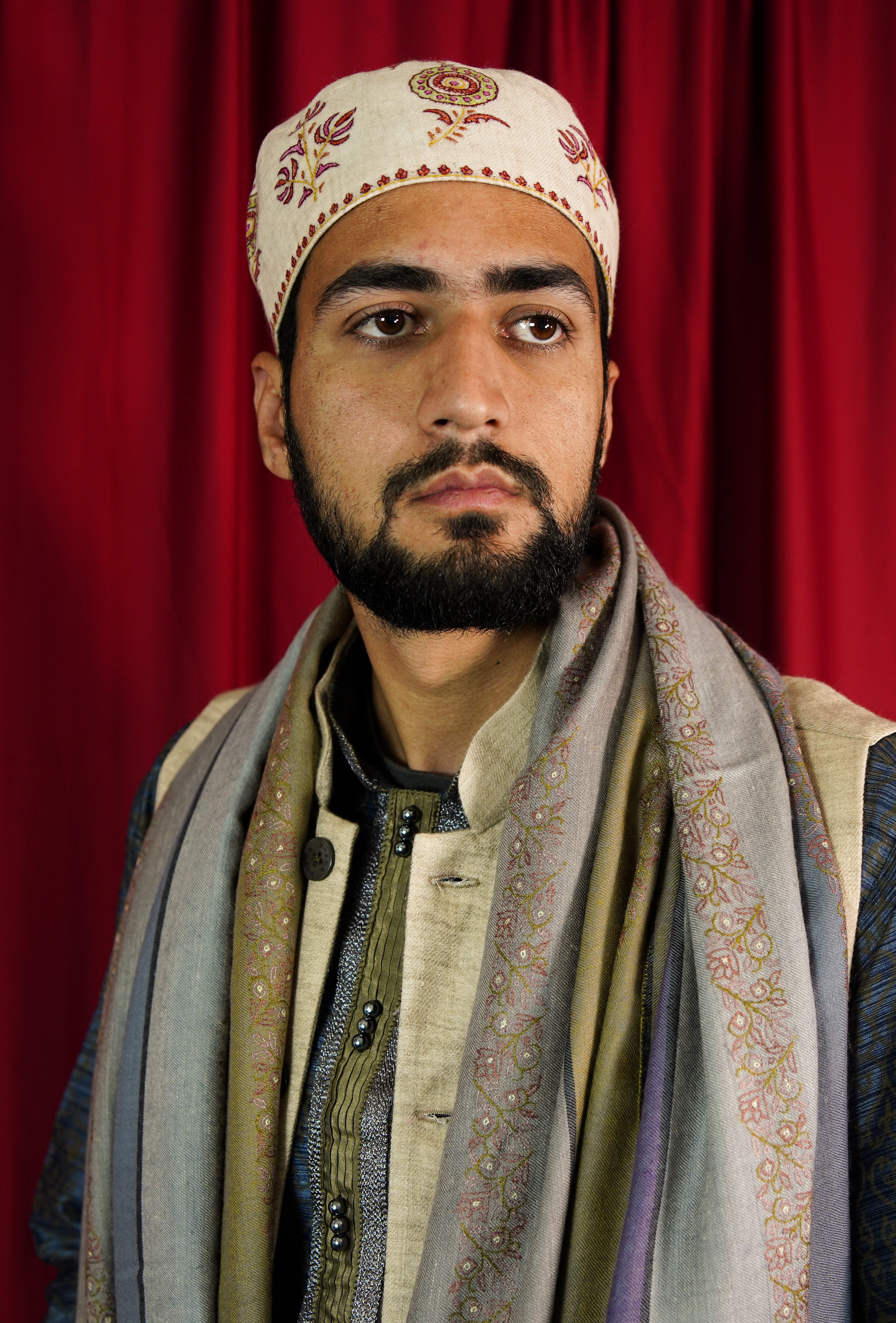 Sozni embroidery cap T086