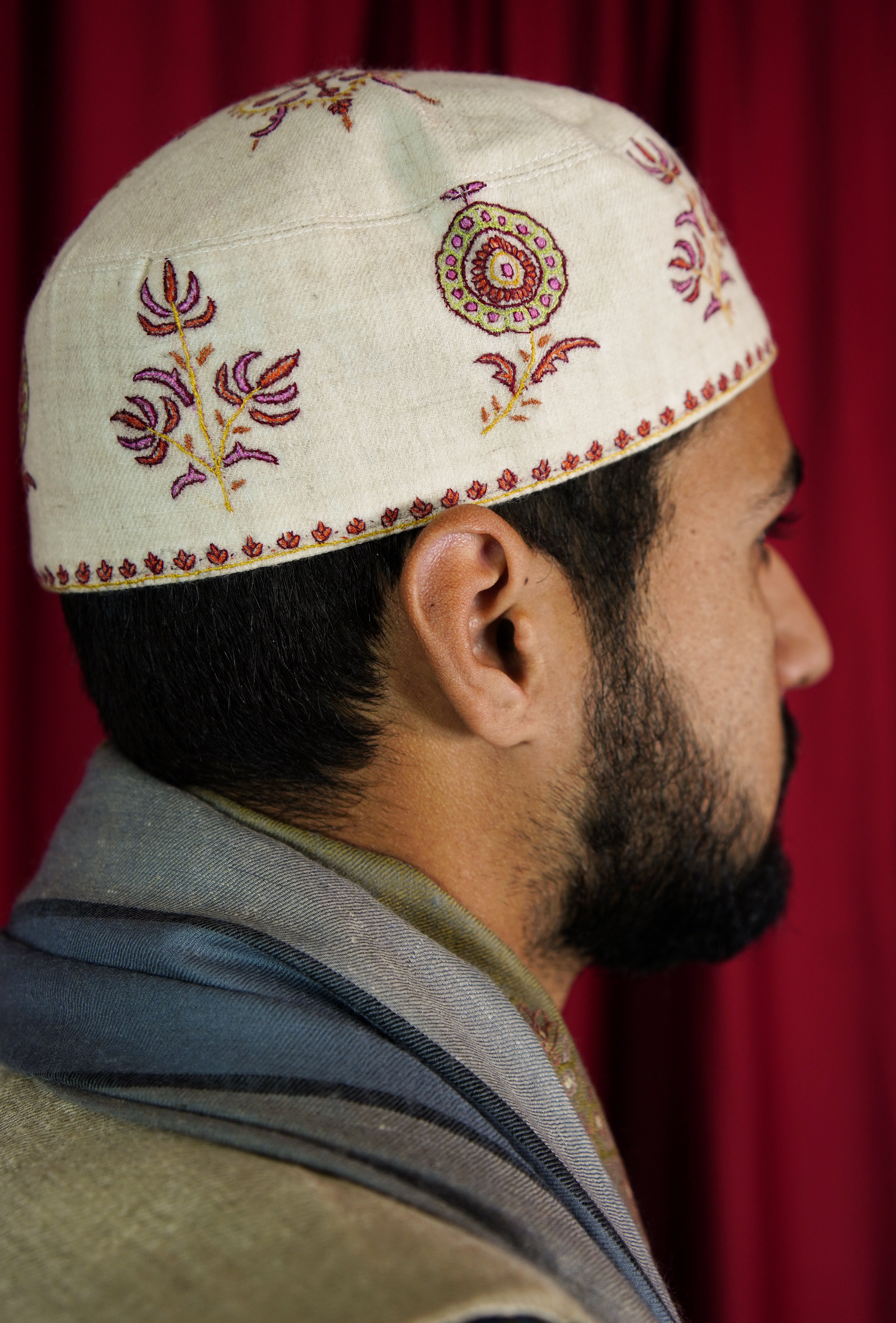 Sozni embroidery cap T086