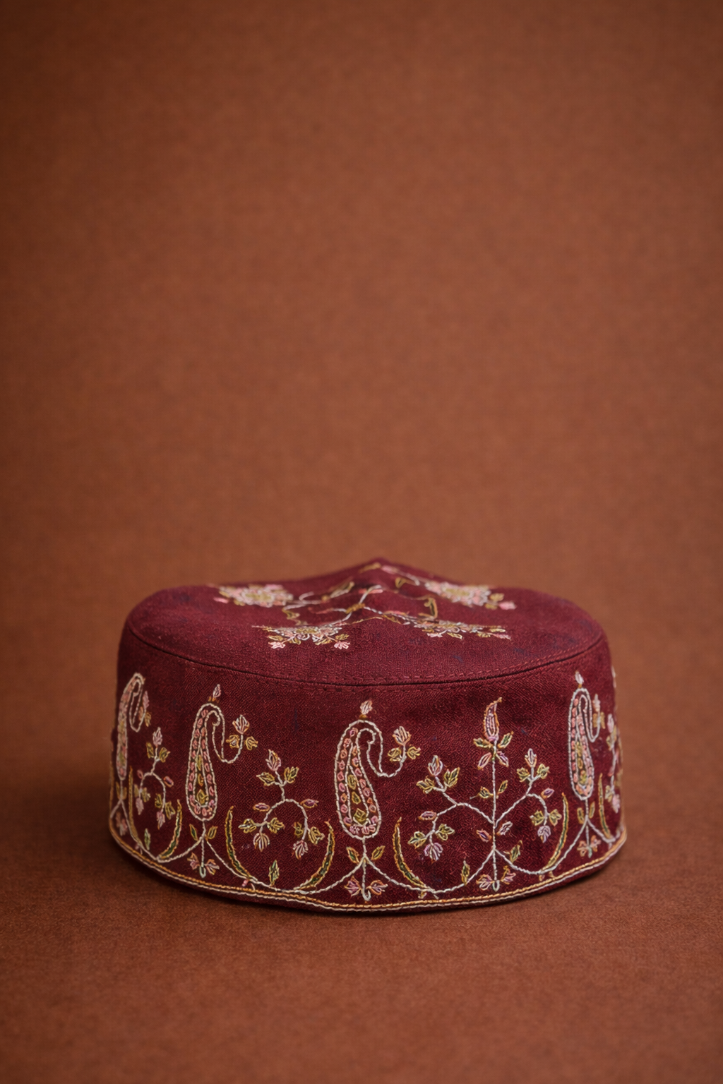 Sozni embroidery cap T052