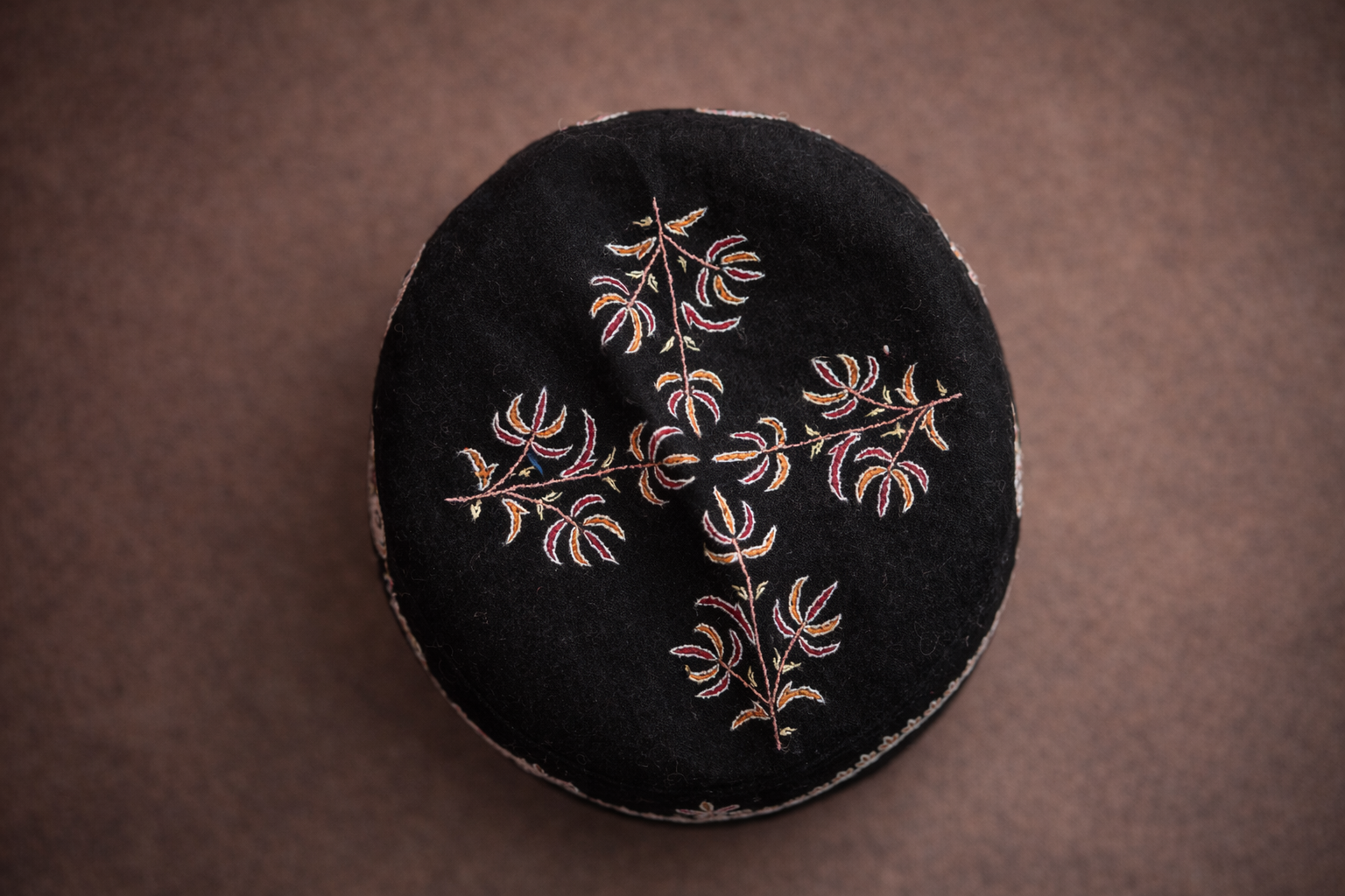 Sozni embroidery cap T018