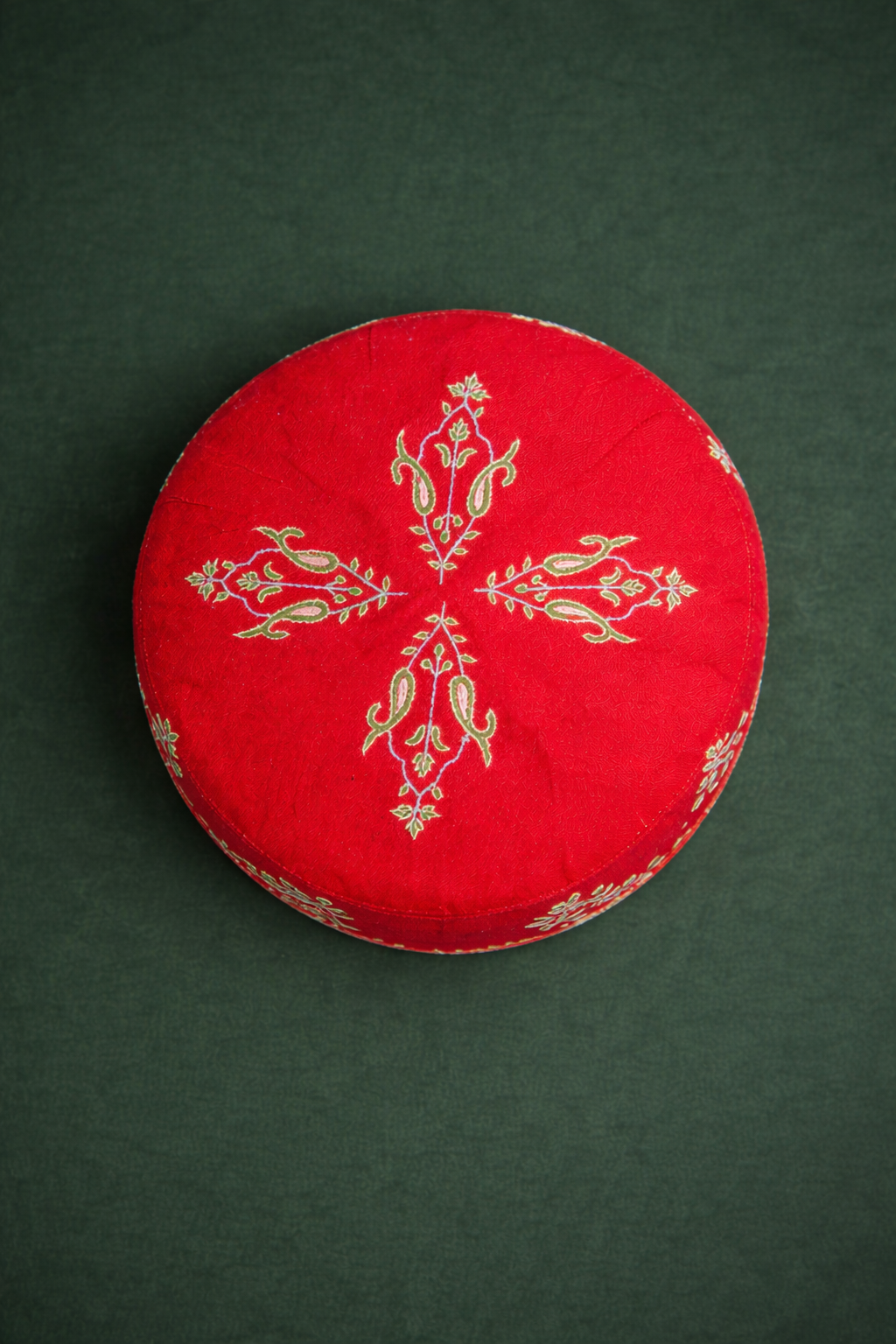 Sozni embroidery cap T066