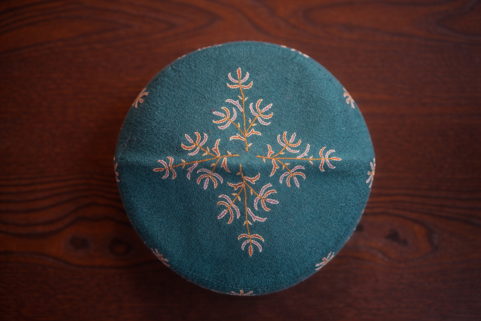 Sozni embroidery cap T051