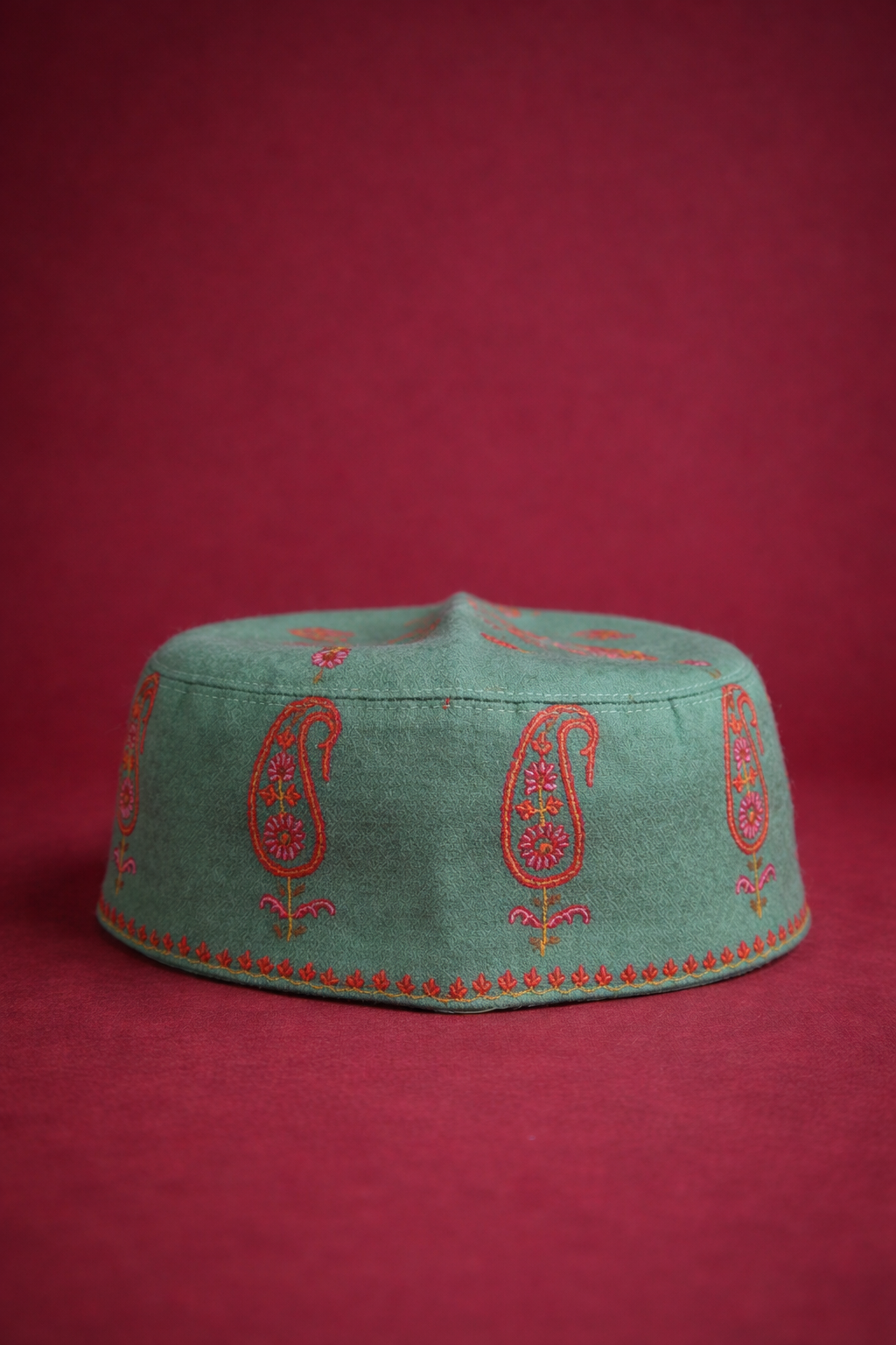 Sozni embroidery cap T047