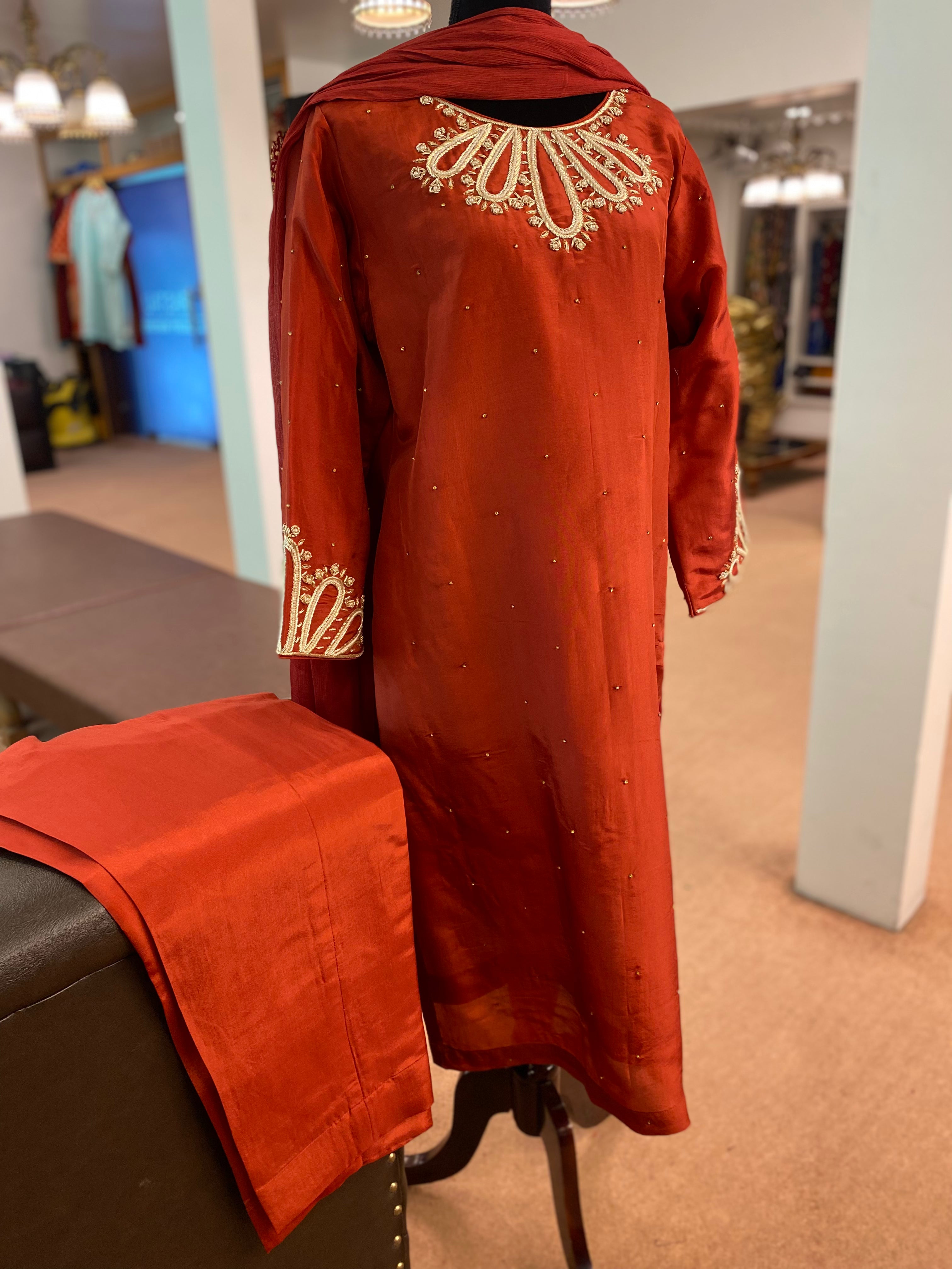 Hand embroidered kurta set 3pc stitched pbks487