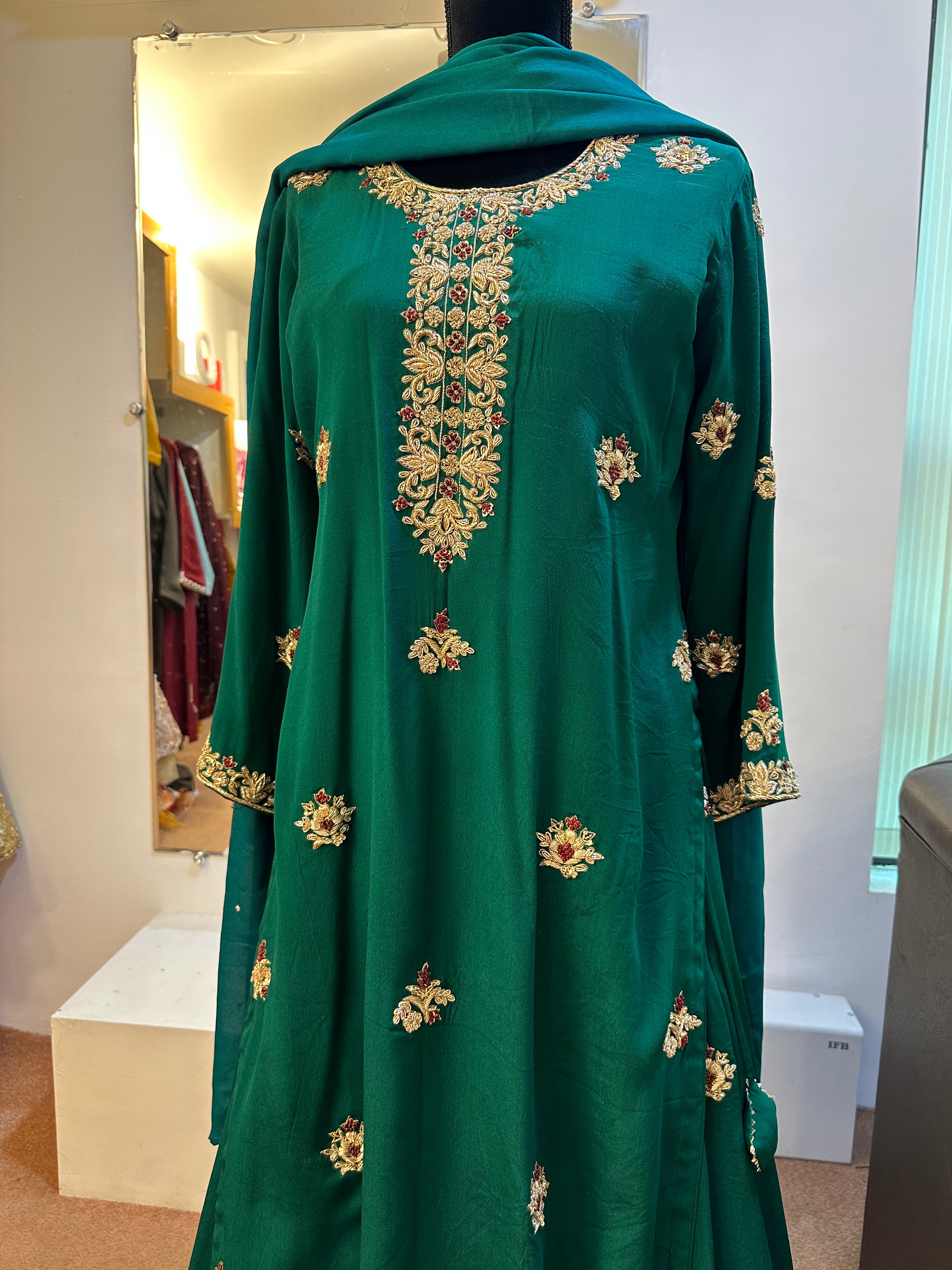 Handembroidered kali skirt  set