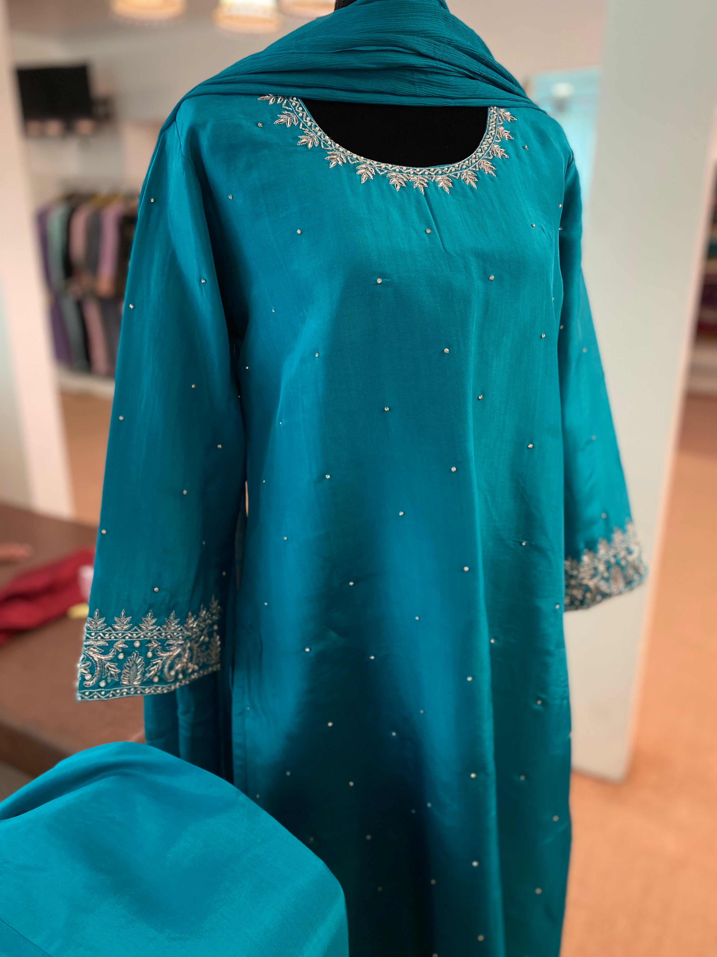 Hand embroidered kurta set 3pc stitched pbks466