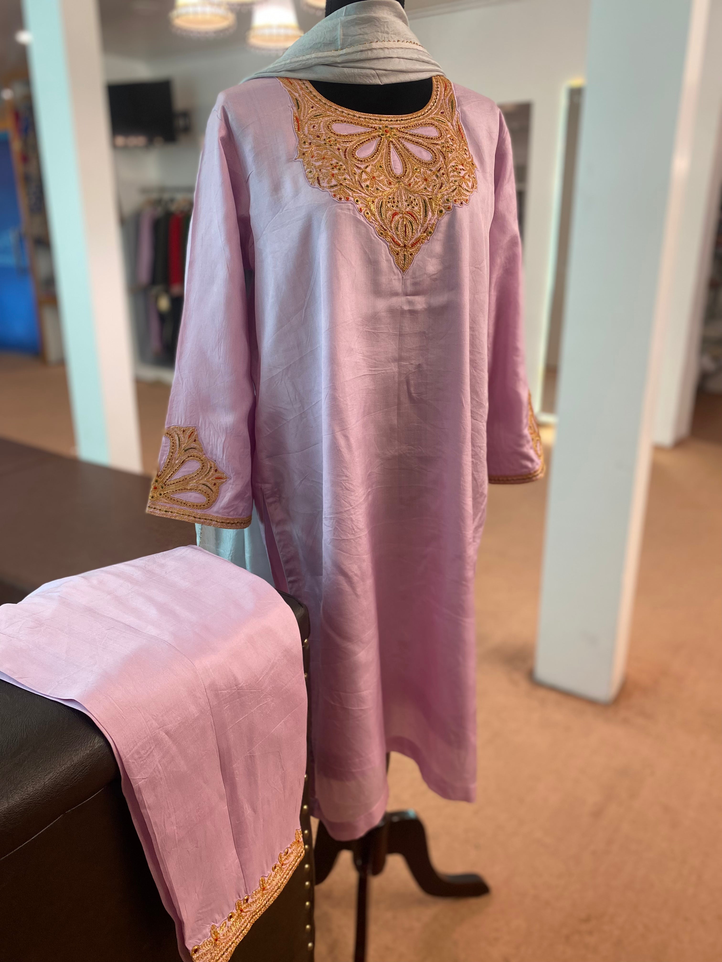 Pure silk kurta set 3pc stitched mtks425