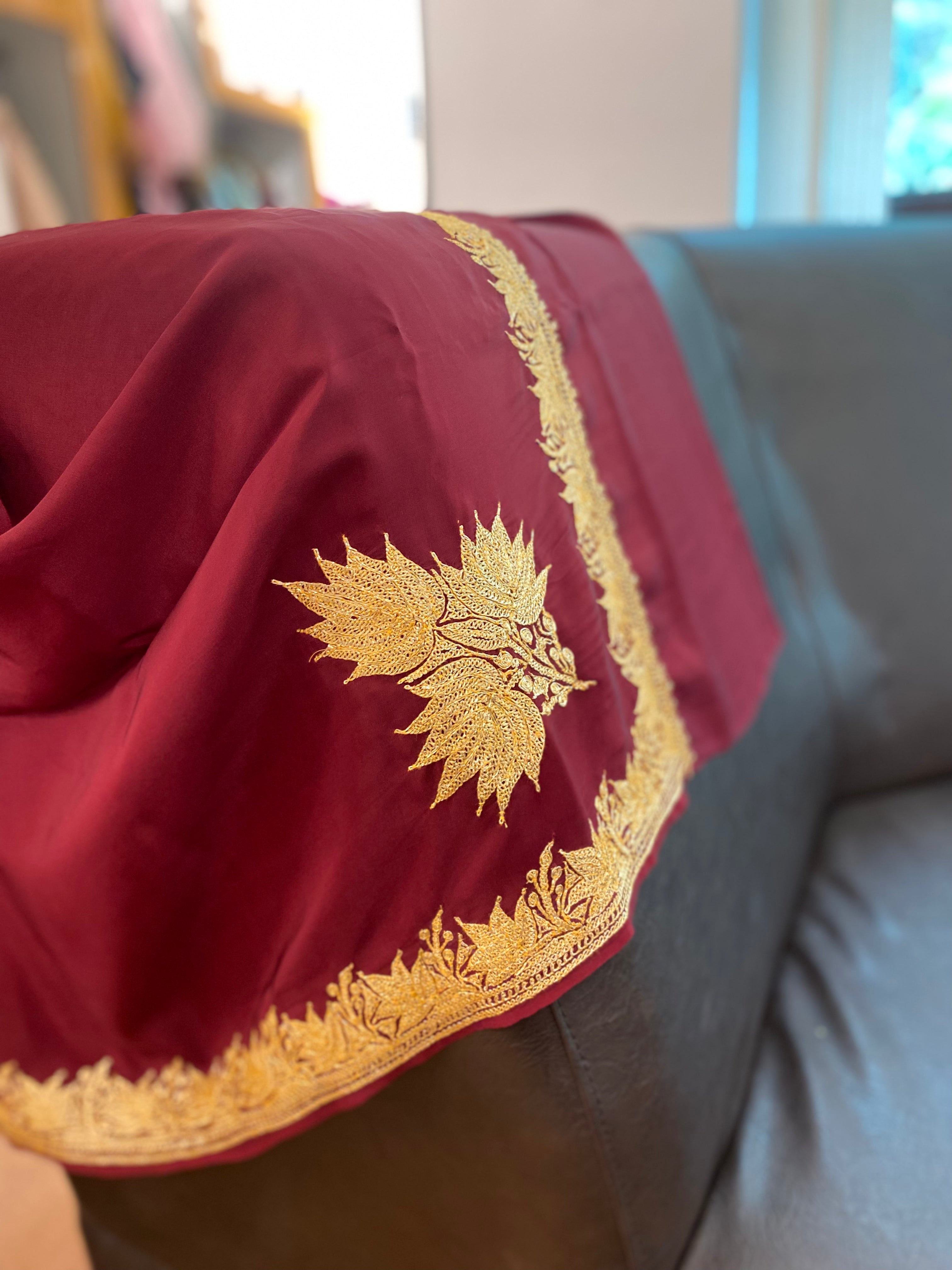 Crepe saree with Handcrafted Tilla