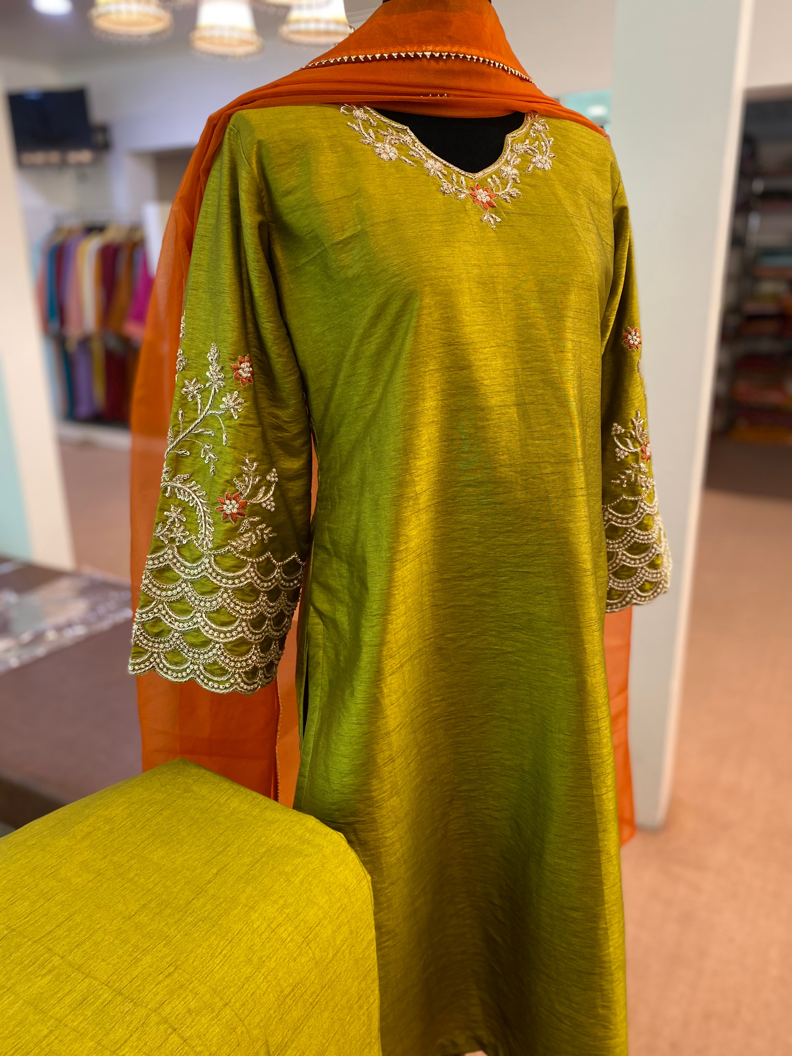 Hand embroidered dress 3pc stitched