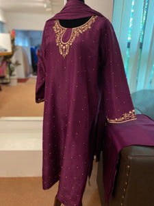 Hand embroidered kurta set 3pc stitched pbks486