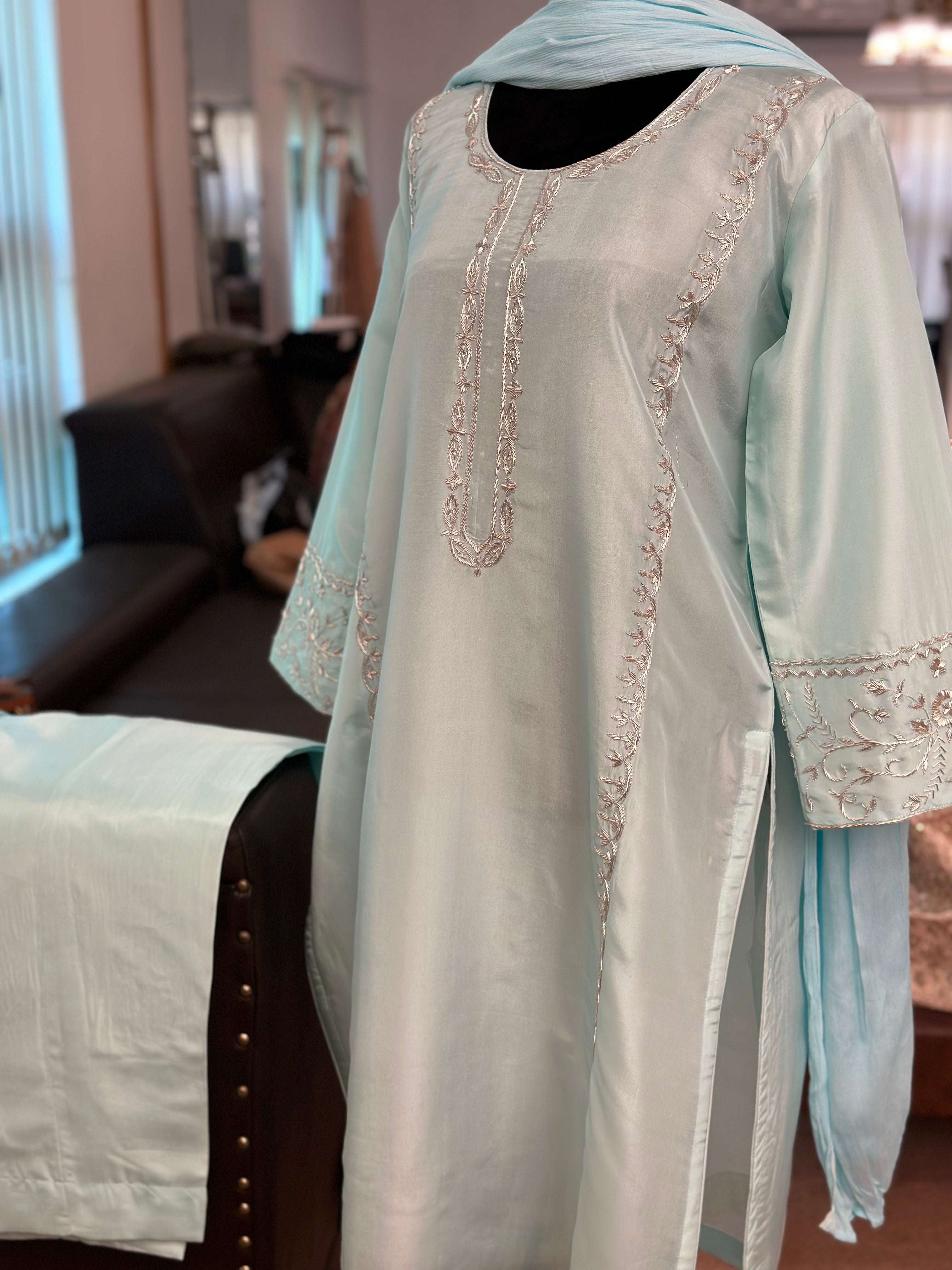 Hand embroidered kurta set 3pc stitched pbks439