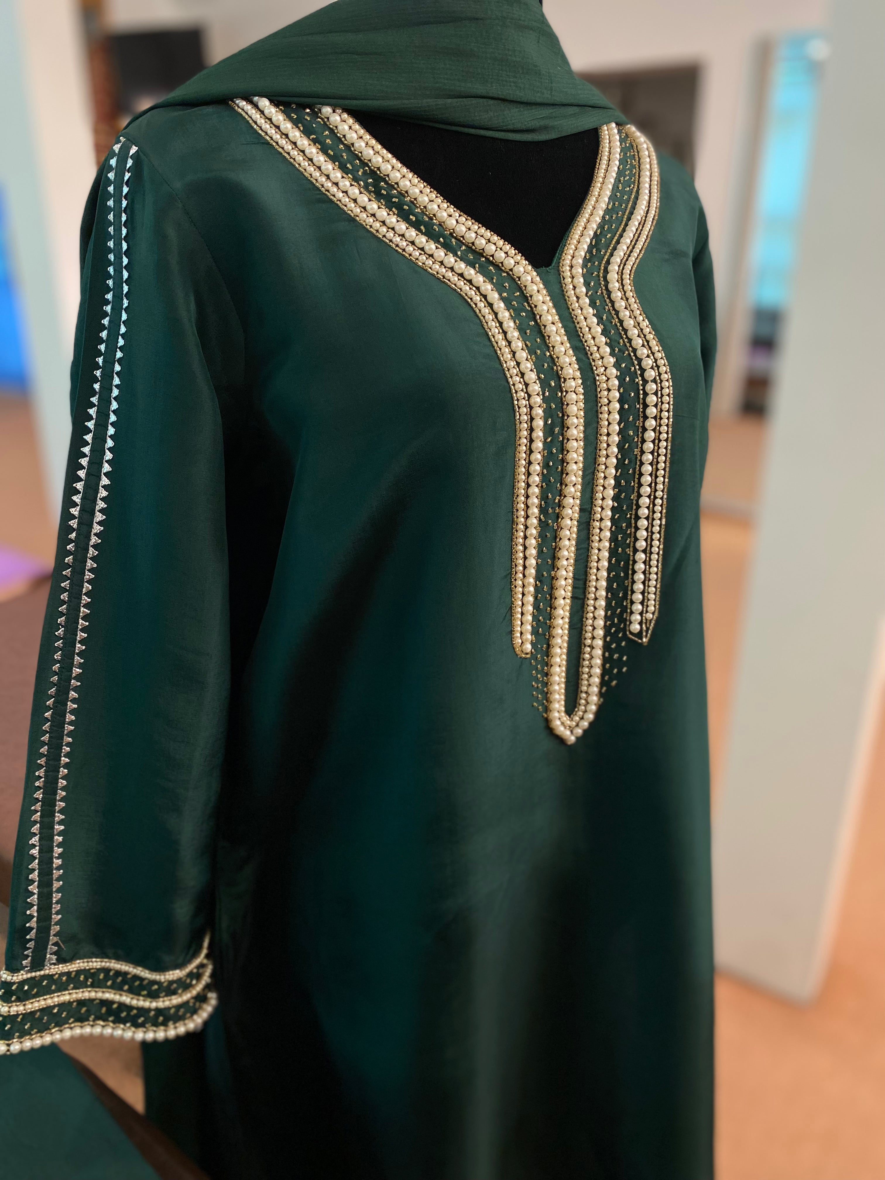 Hand embroidered kurta set 3pc stitched pbks495