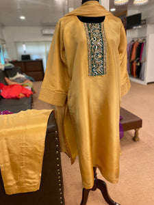 Hand embroidered kurta set 3pc stitched pbks361