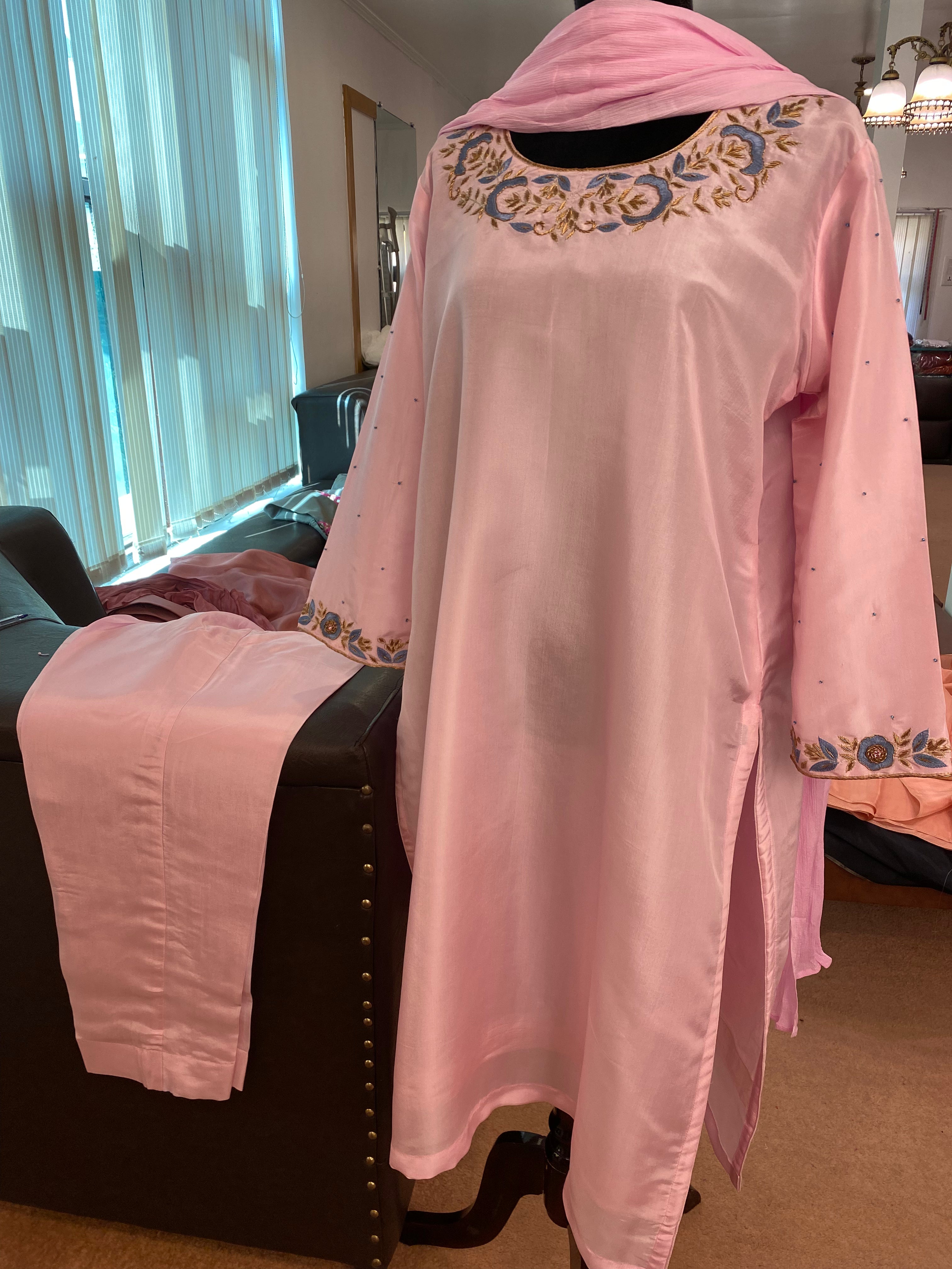 Hand embroidered kurta set 3pc stitched pbks426