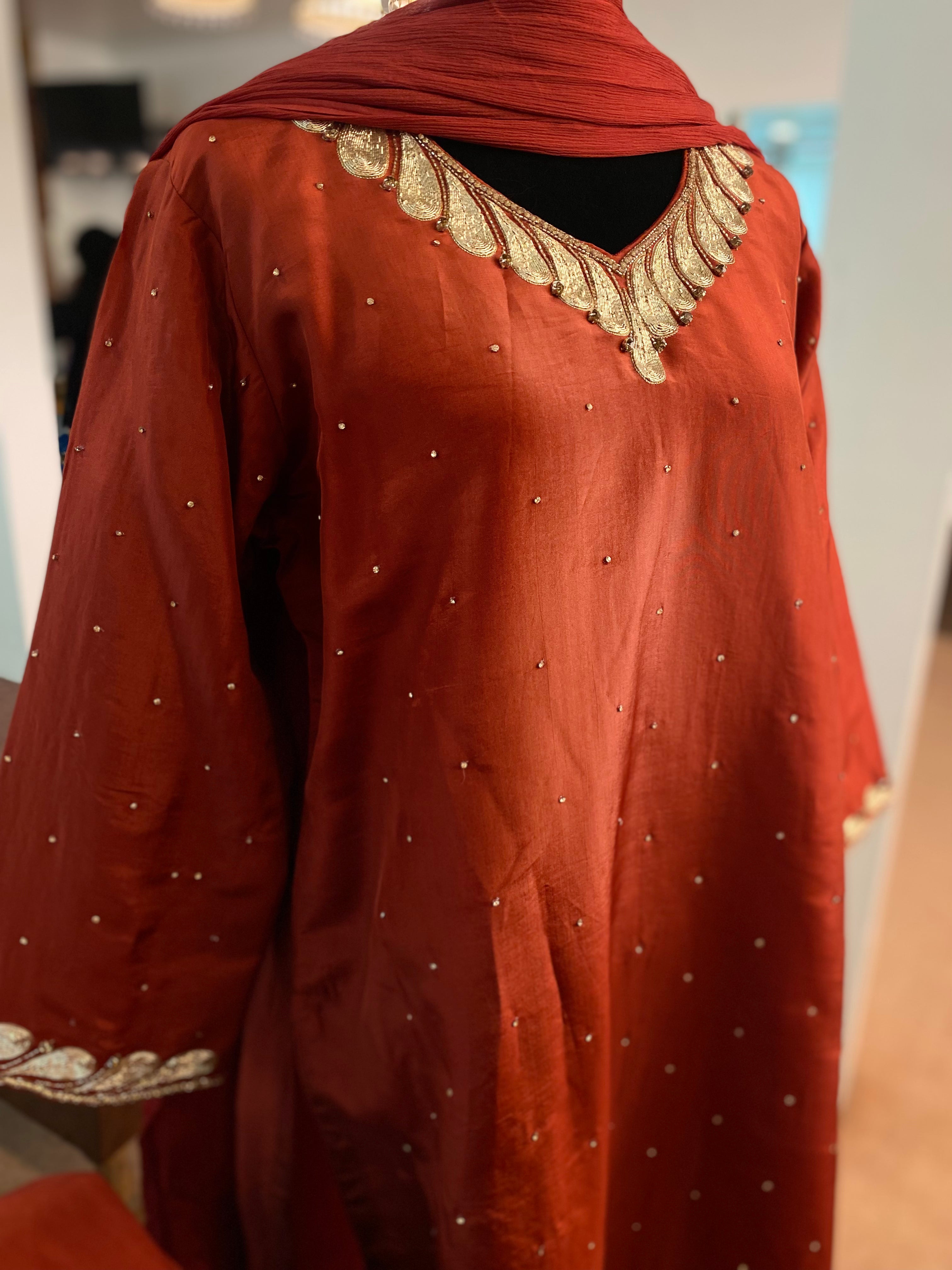 Hand embroidered kurta set 3pc pbks483