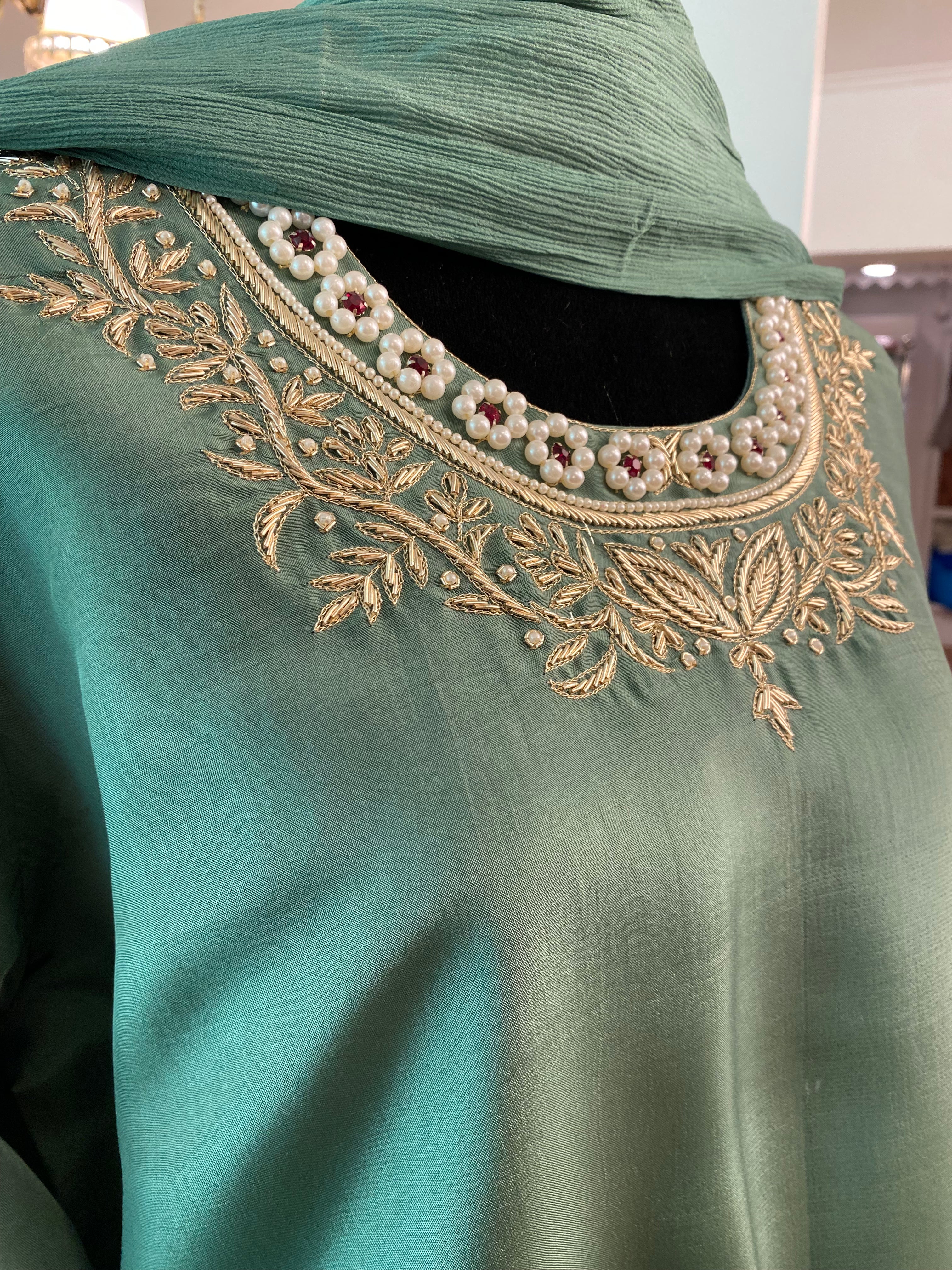 Hand embroidered kurta set 3pc stitched pbks450