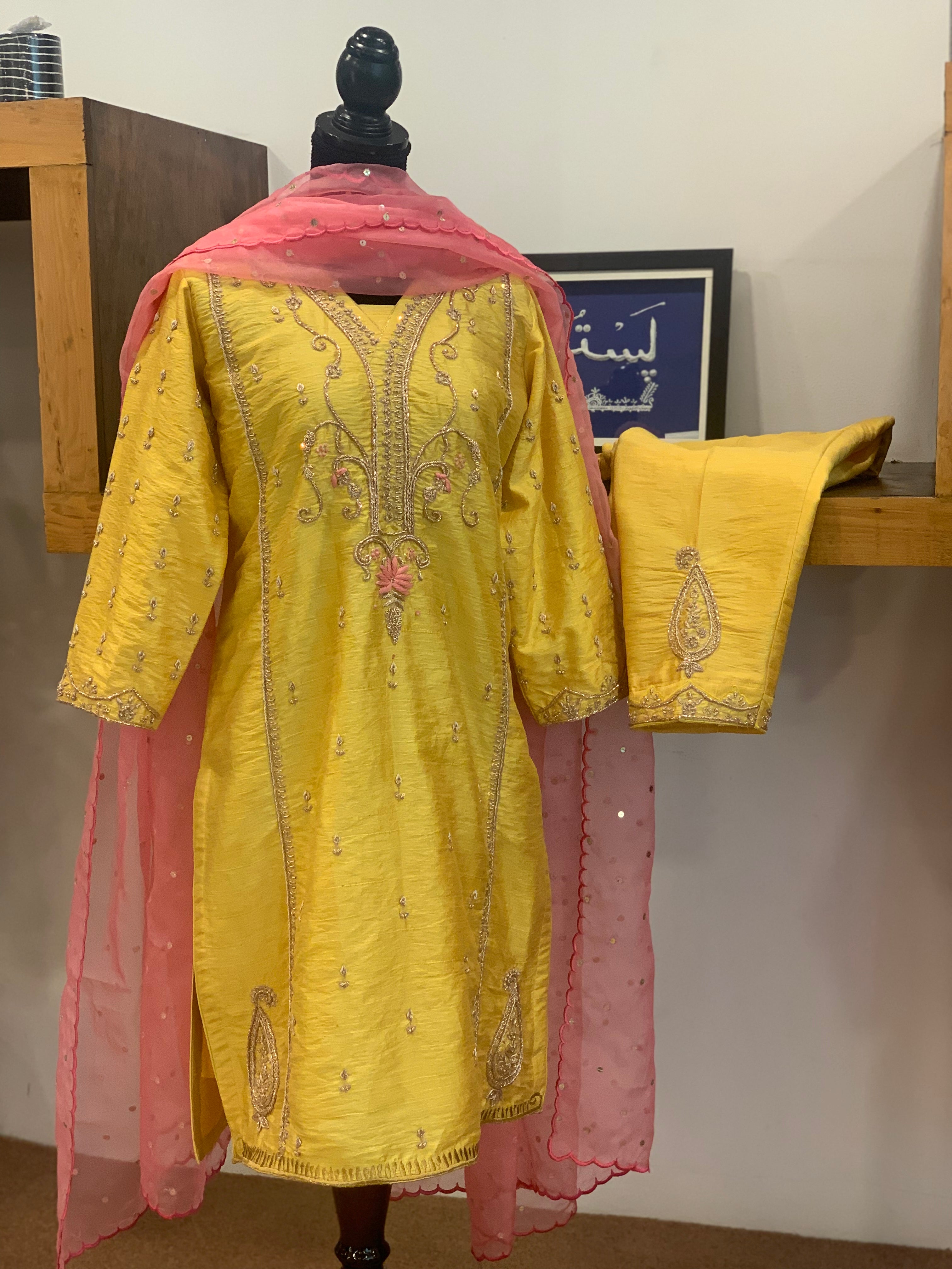 Hand embroidered Suit 3pc stitched