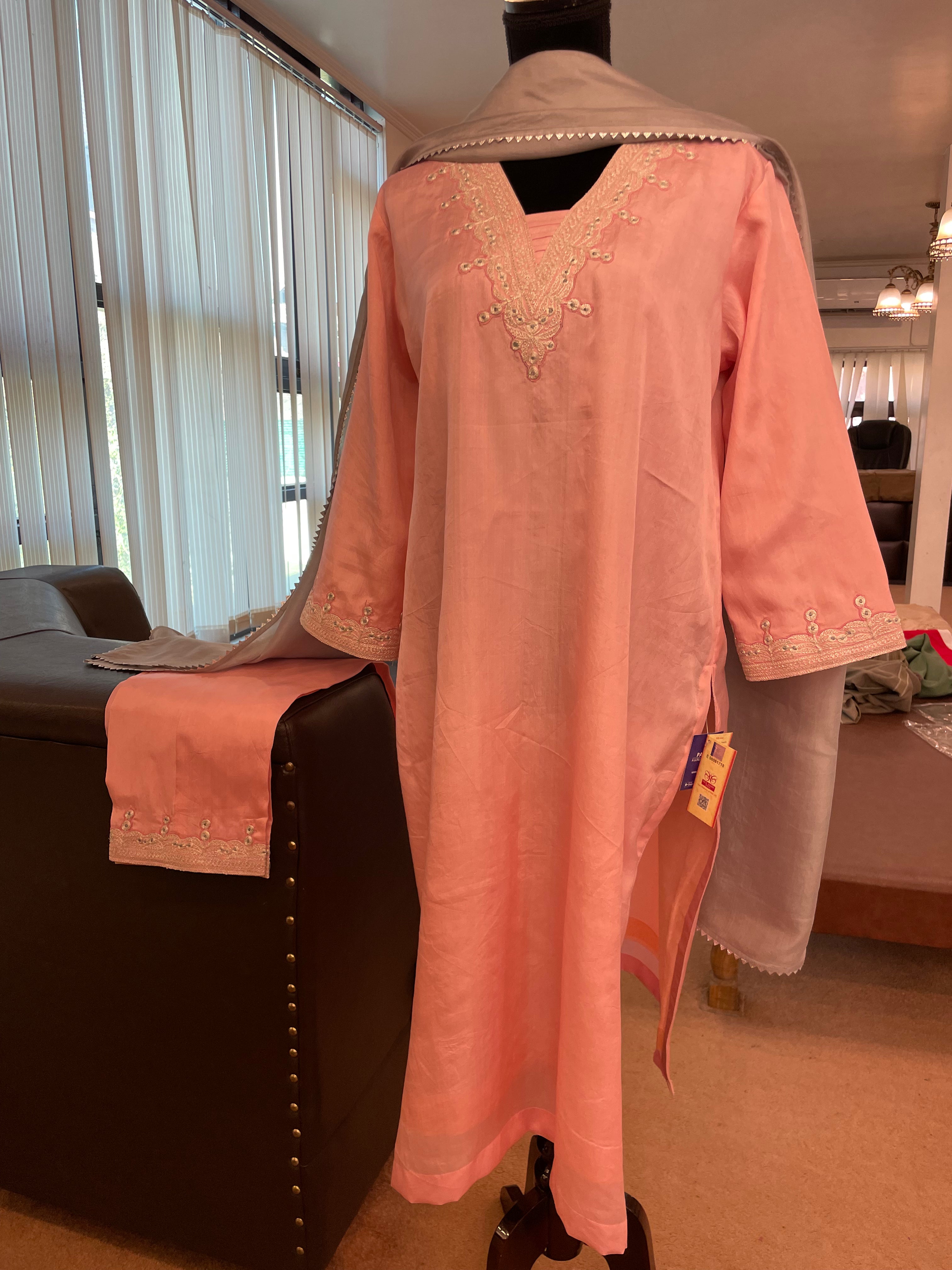 Puresilk kurta set Mtks336